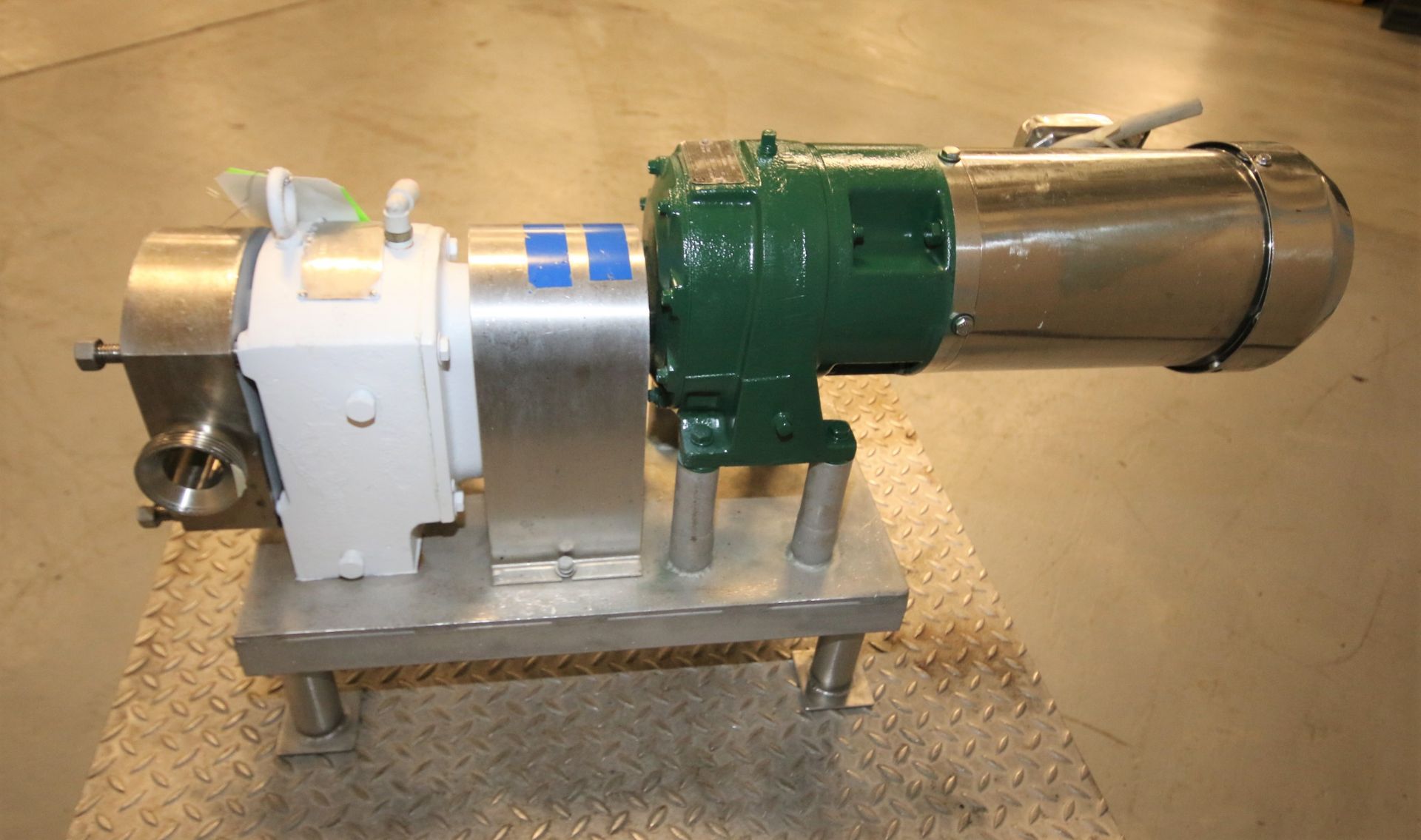 APV Positive Displacement Pump, Model R3TS, S/N 10N74522-2-10/08, 2" Threaded S/S Head with S/S - Image 3 of 4