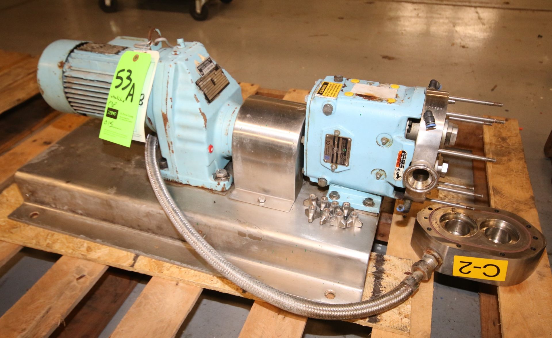 Waukesha Positive Displacement Pump, Model 015, SN 307753 02, with Jacketed Head, 1.5 Clamp Type