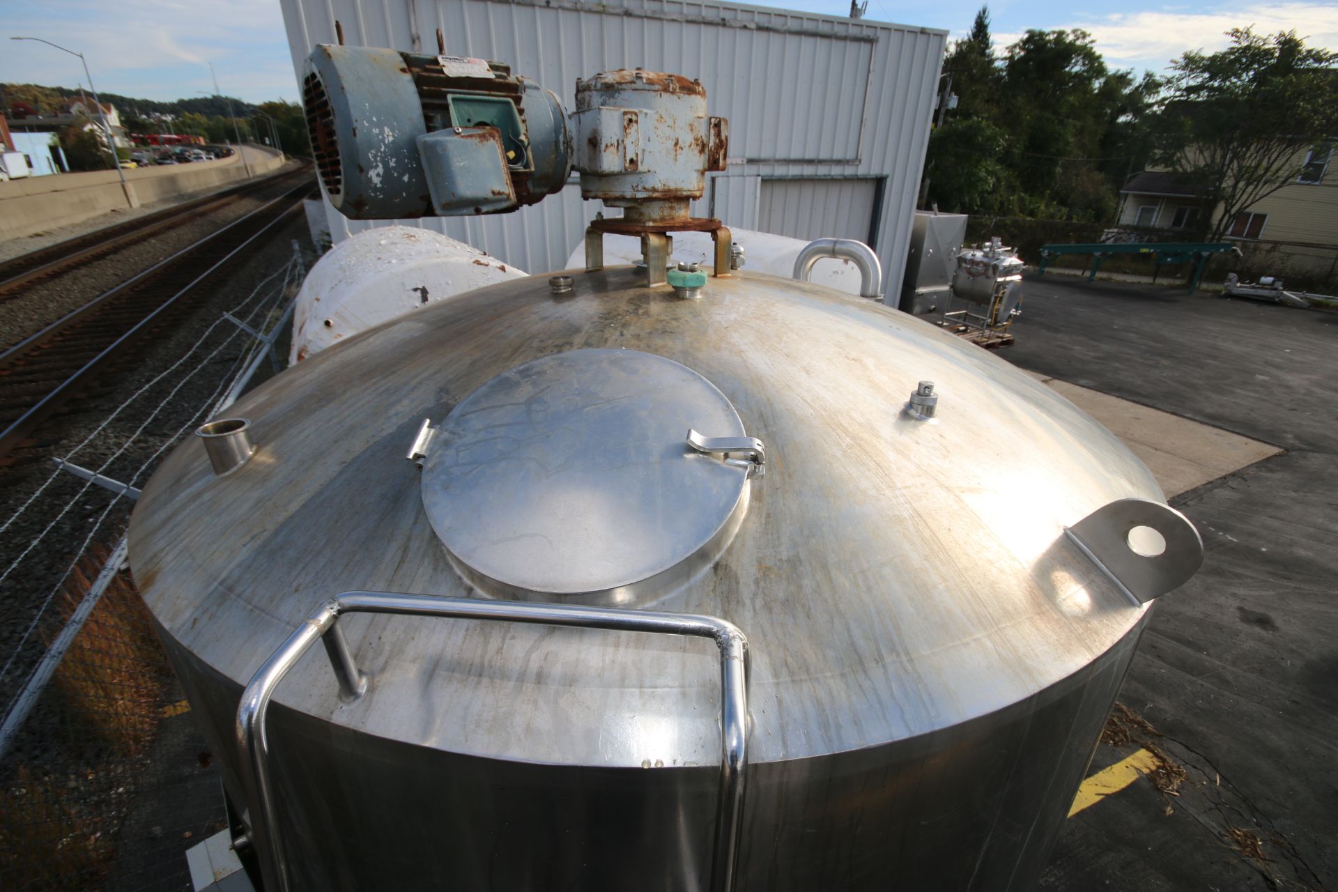 Dome Top Cone Bottom, Approx. 2,000 Gallon S/S Processor, with Bottom and Side Sweep Agitator, 3/1.5 - Image 3 of 9