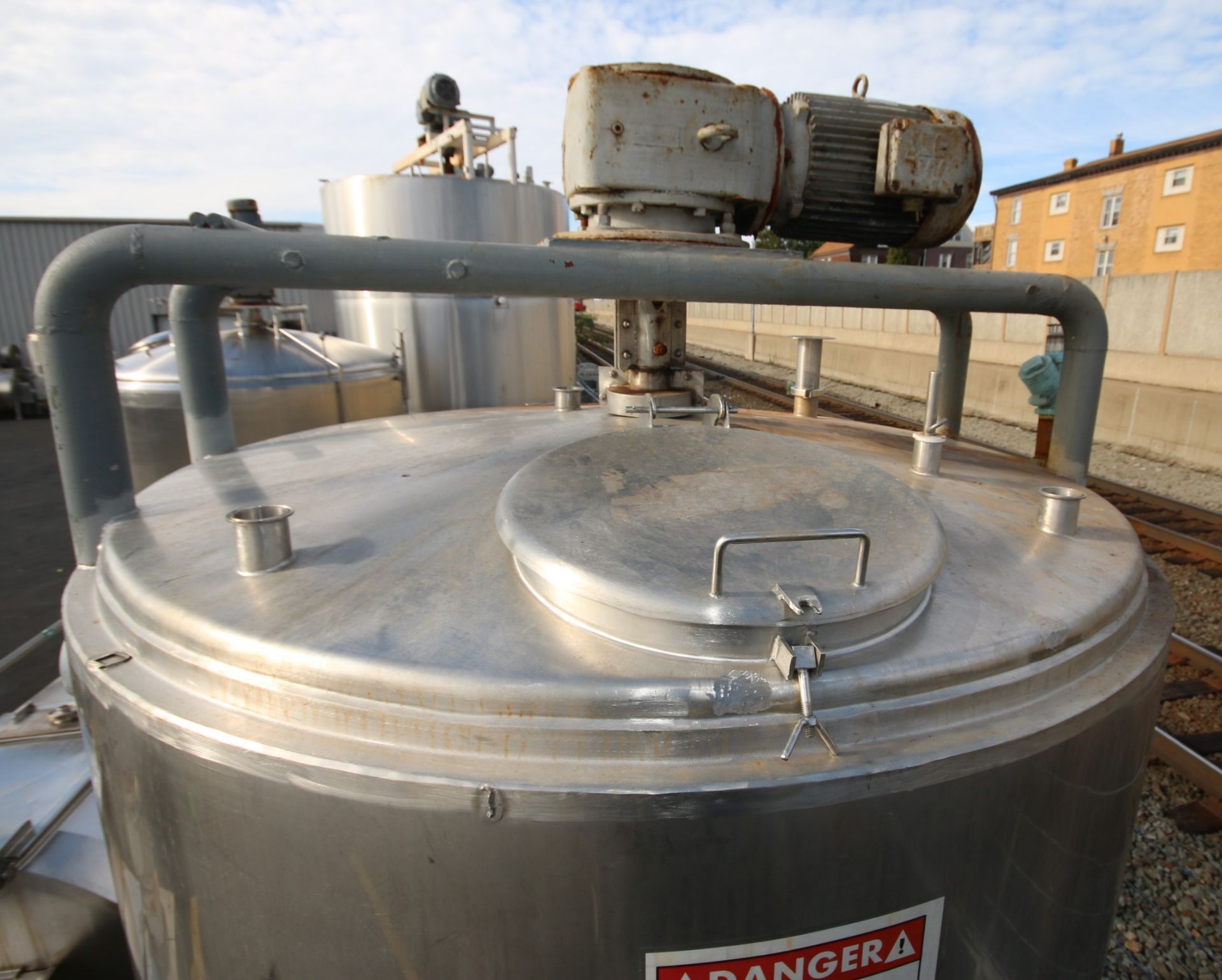 Aprox. 1,000 Gallon Cone Bottom Jacketed S/S Tank, with Bottom Sweep Agitator, with SEW Drive Motor, - Image 3 of 6