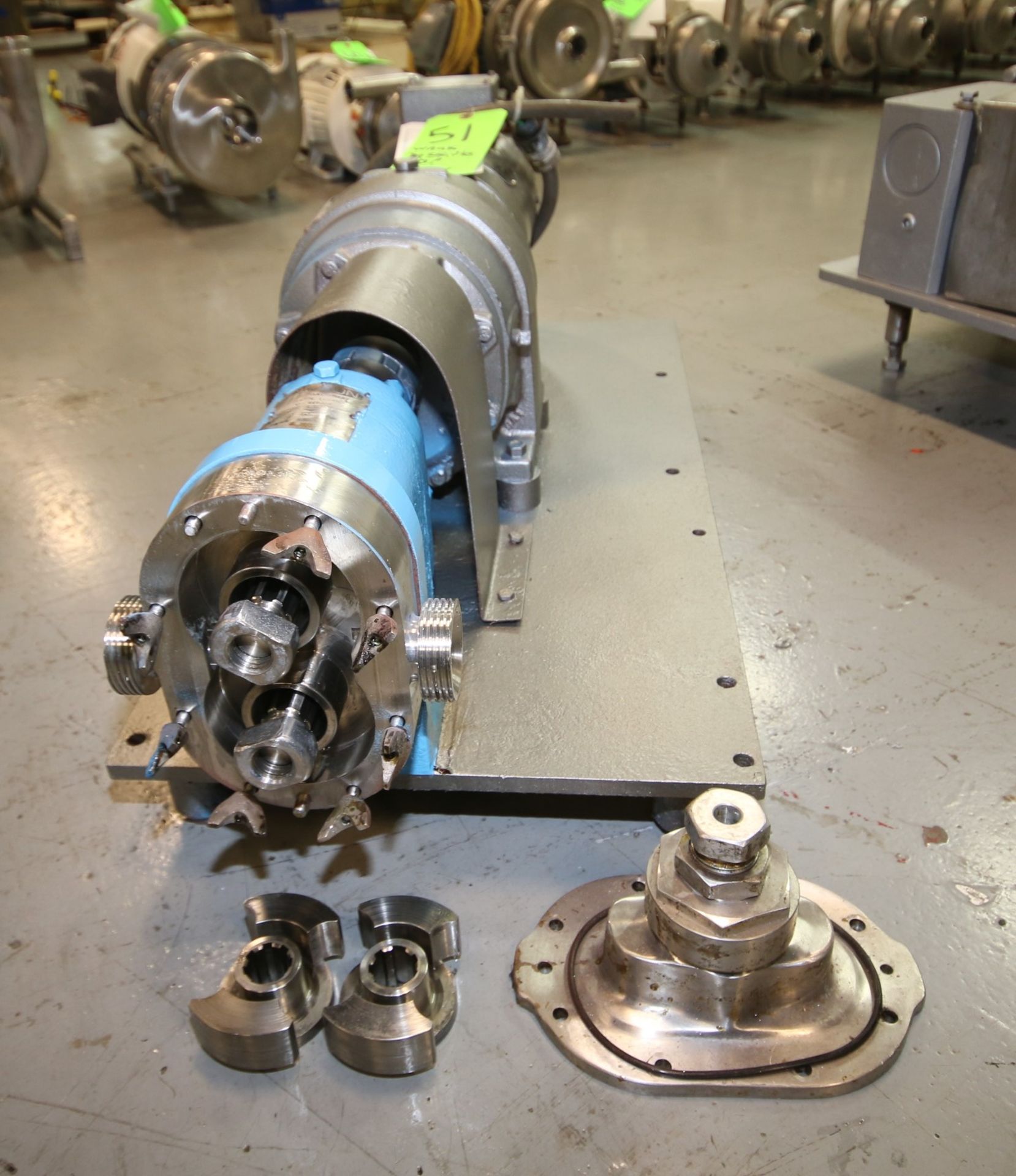 Waukesha Posive Displacement Pump, Size 16, S/N D0 75382 SS, 1.5" Threaded S/S head with S/S Rotors, - Image 2 of 6