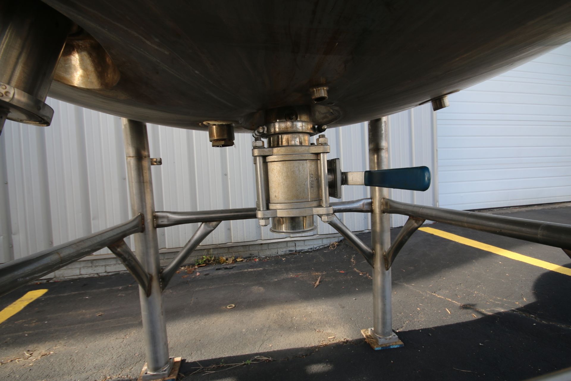 Precision Stainless Inc. 600 Gallon Dome Top Jacketed S/S Tank, S/N 6091-14, Lightnin Vertical - Image 9 of 10