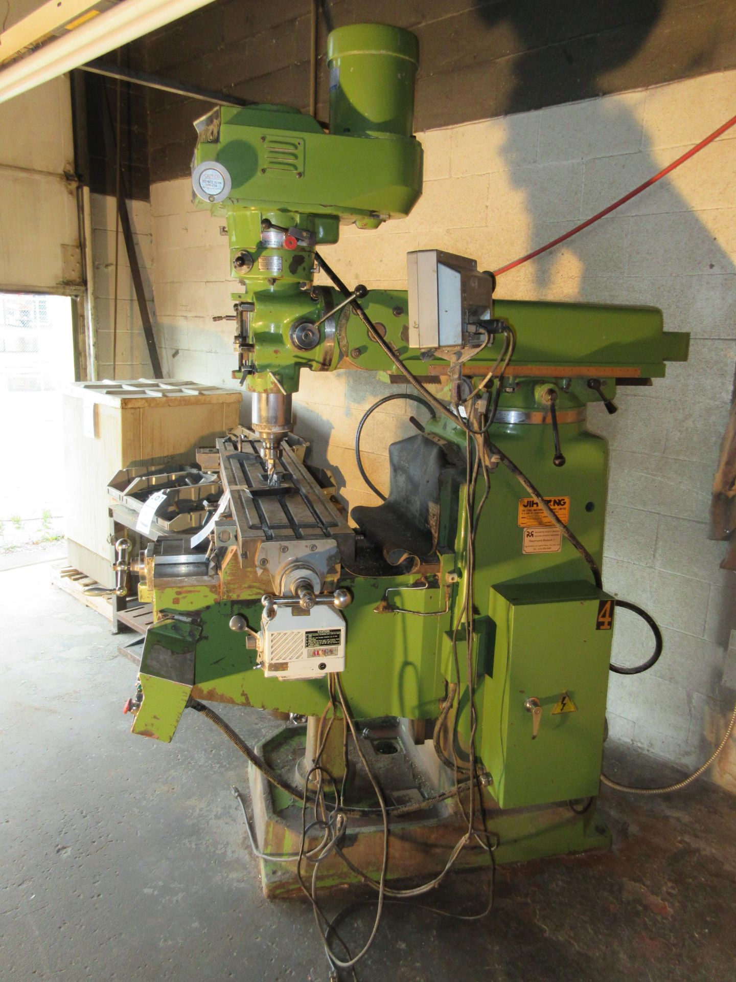 ''JIH'' ''FONG'' MILLING MACHINE MODEL : JF-185V - 5 HP, 575 VOLTS WITH ACCESSORIES - Bild 5 aus 8