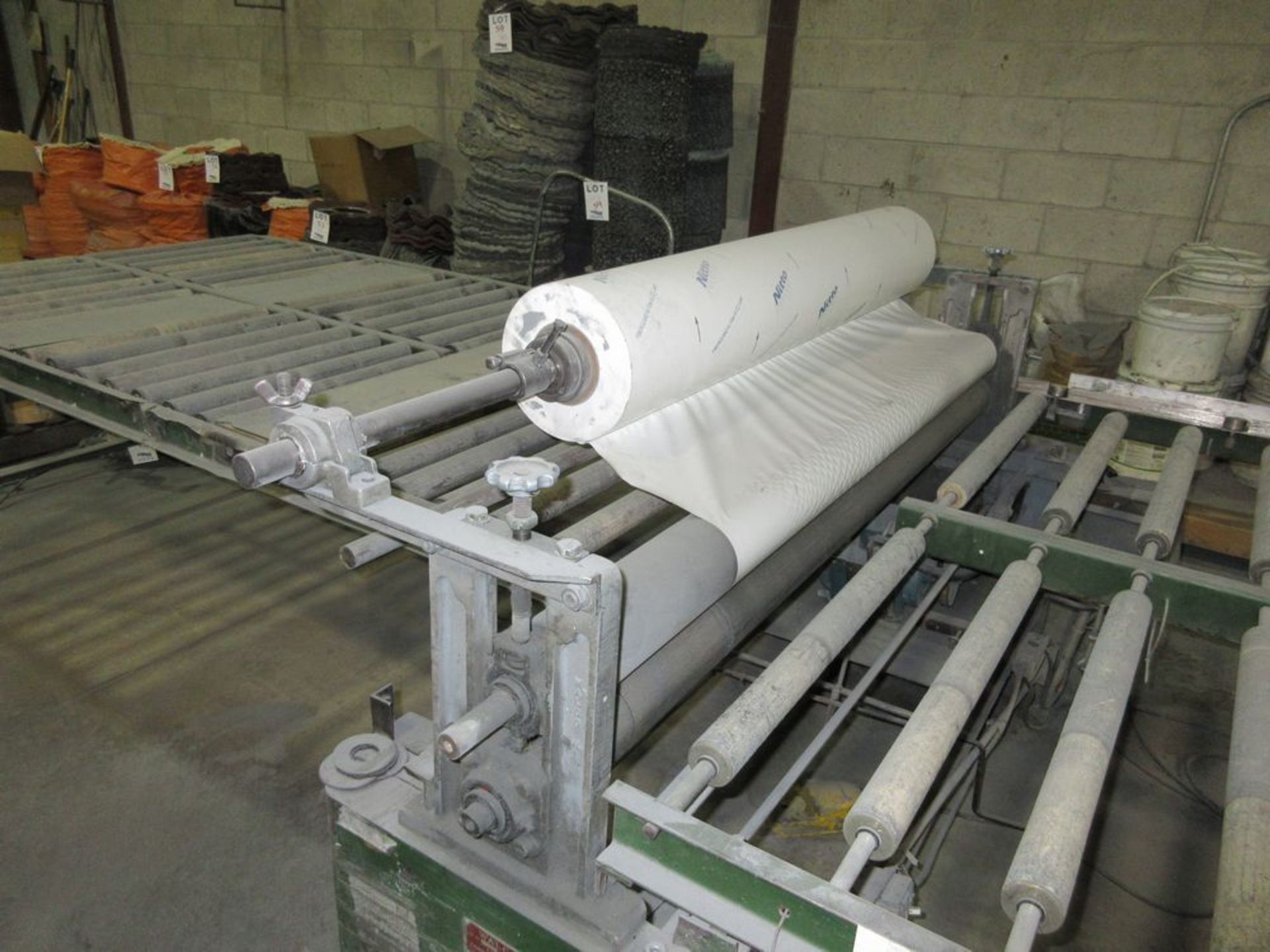 ''WALCO'' PROTECTIVE COATING MACHINE 60'' W/ CONVEYORS 8FT X 5 FT X 52'' OVER AND UNDER VINYL - Image 2 of 5