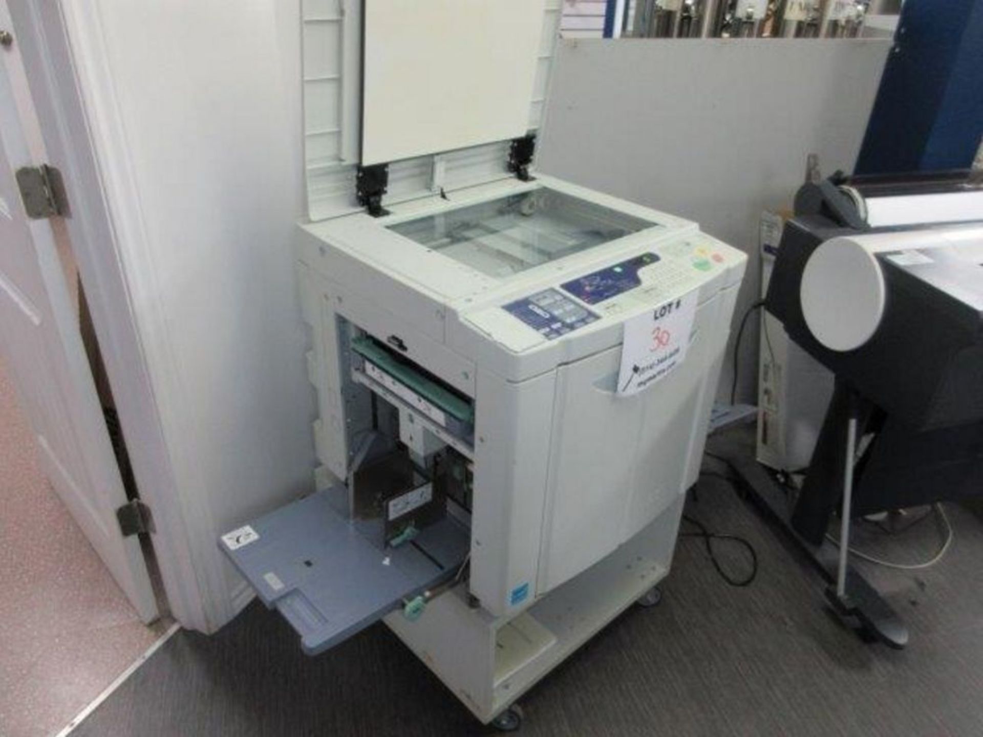 ''RISO'' EZ 220 U - High speed duplicator - Image 4 of 5