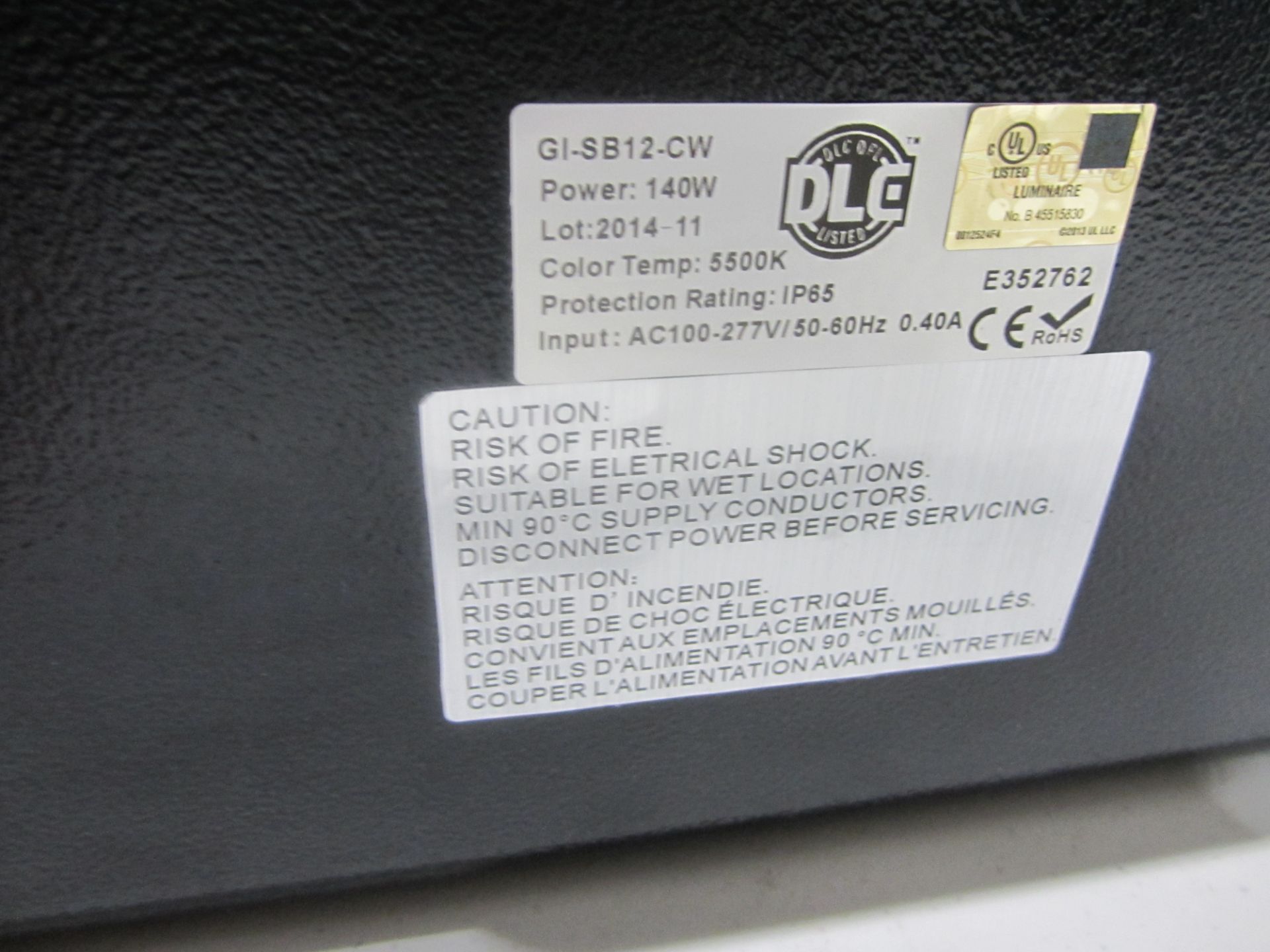 SHOE BOX LIGHT FIXTURE (LED) 110-227 V 5500 K - Image 2 of 2
