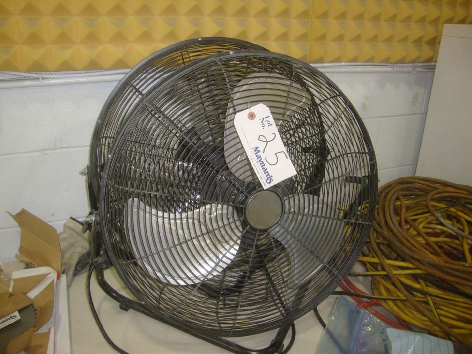 Shop fans 21"