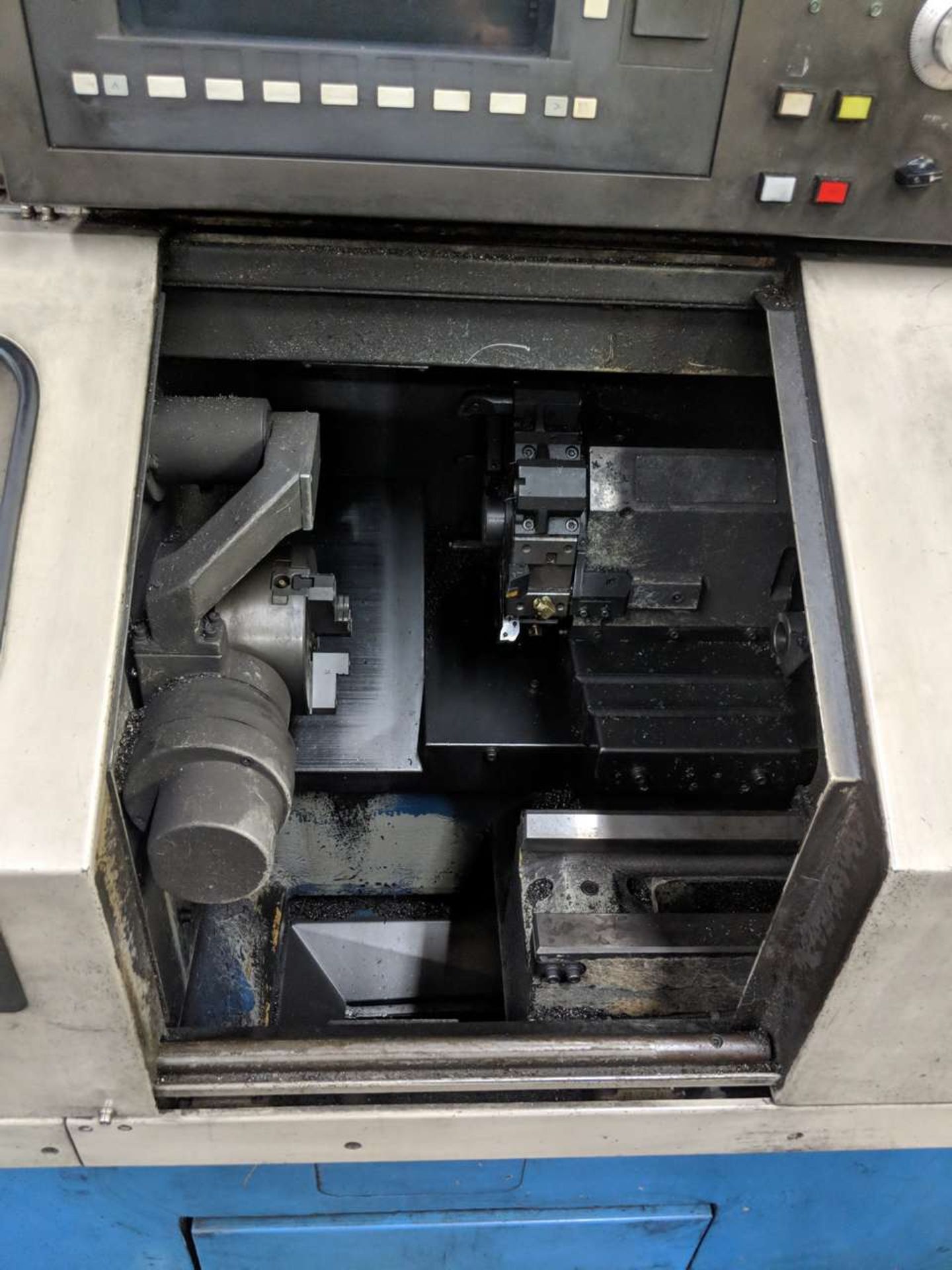 Hyundai HIT-8S CNC Lathe Chip Conveyor, - Image 4 of 4