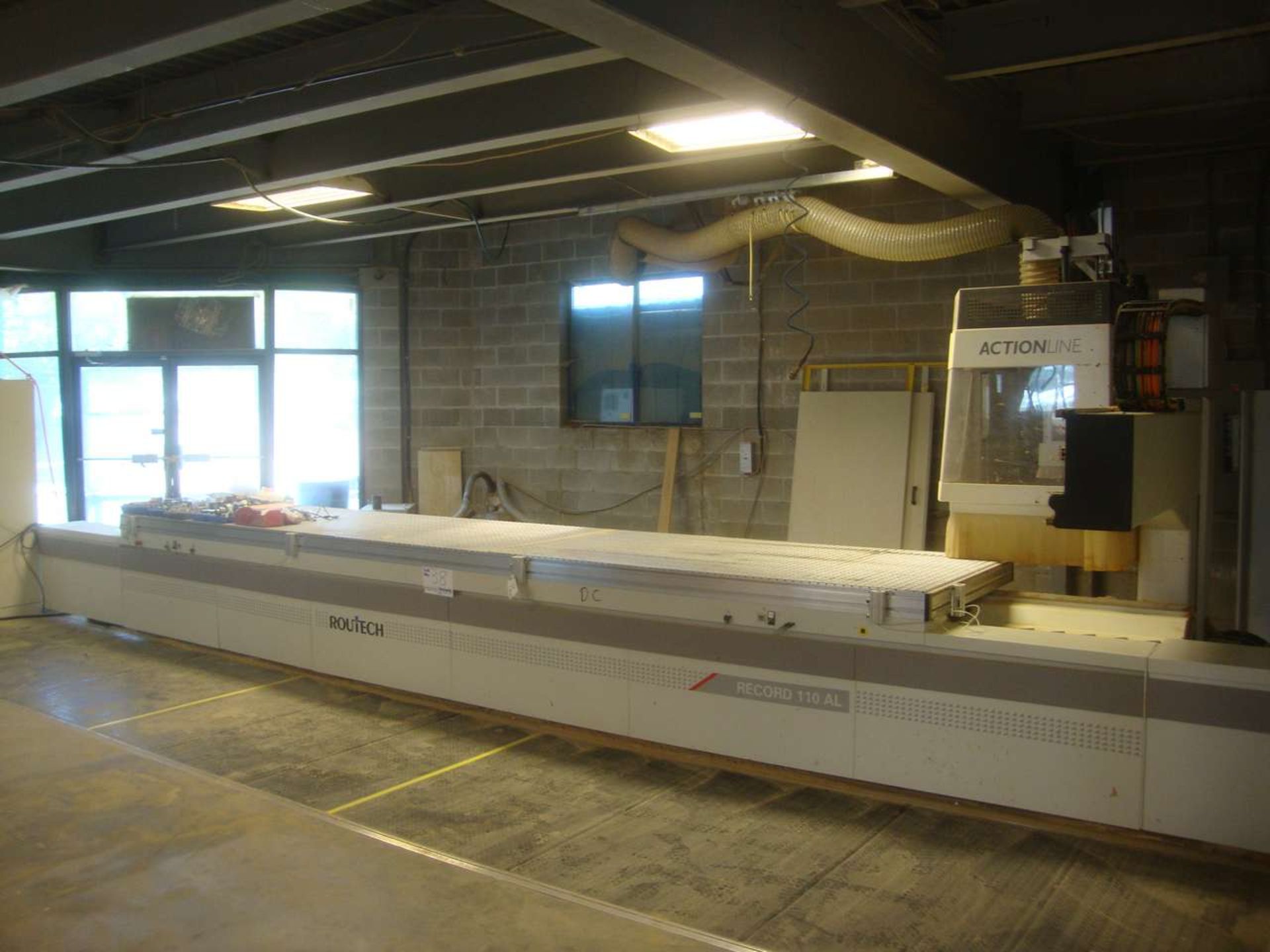 2006 Routech Record 110ALXL SINGLE HEAD POINT TO NESTED BASE ROUTER