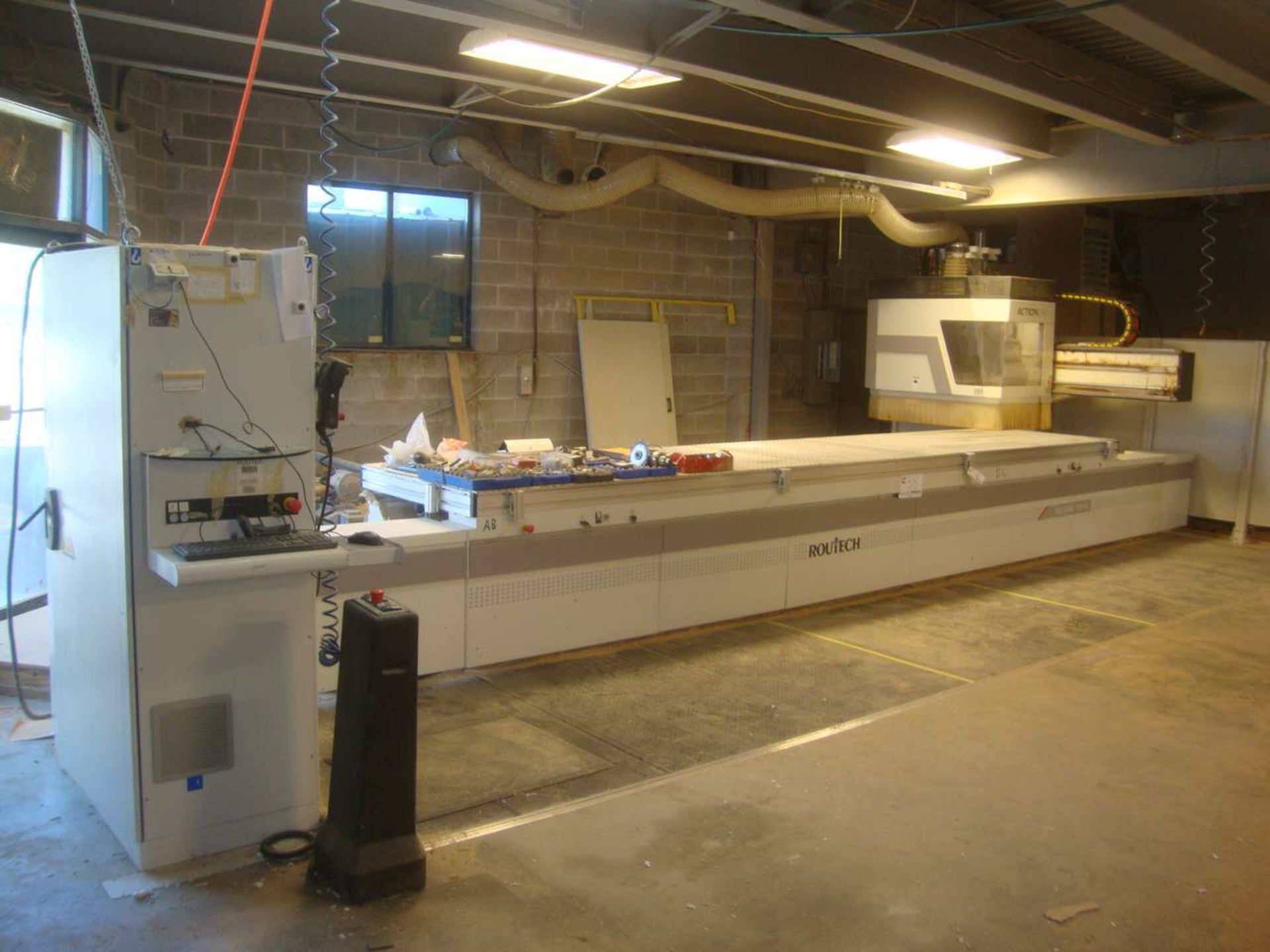 2006 Routech Record 110ALXL SINGLE HEAD POINT TO NESTED BASE ROUTER - Image 2 of 13