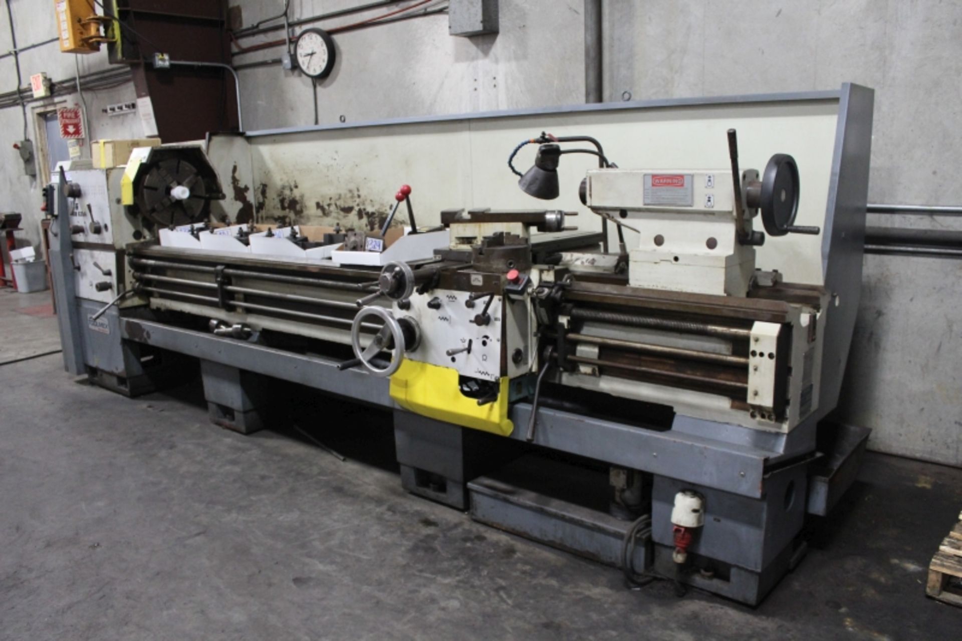 25” x 120” Toolmex TUR-630A Engine Lathe, 4.1” spindle bore - Image 3 of 7