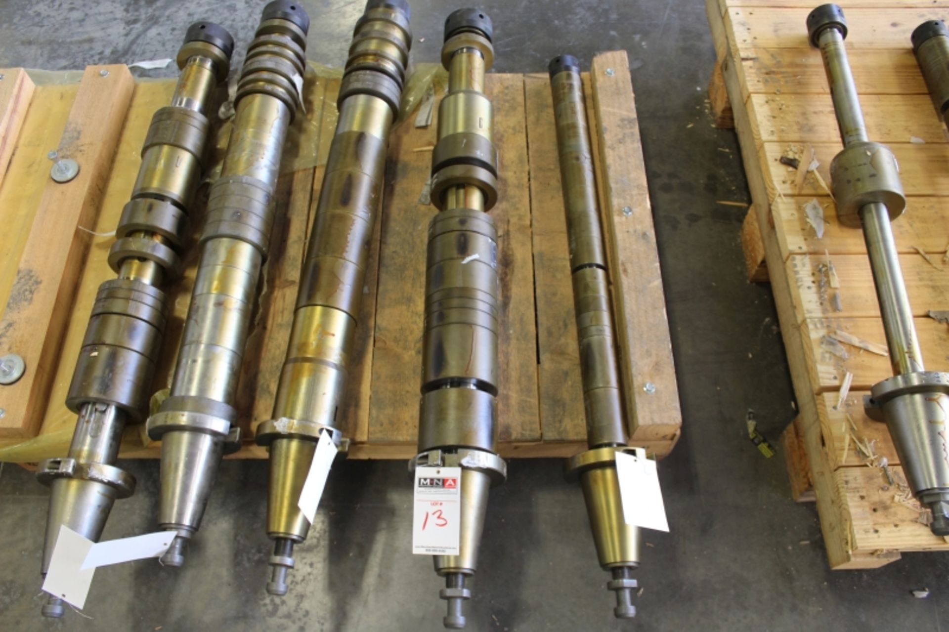 **WITHDRAWN FROM SALE** 50 Taper Milling Arbor ** BEARING HAS BEEN PLACED WITH EACH LOT**