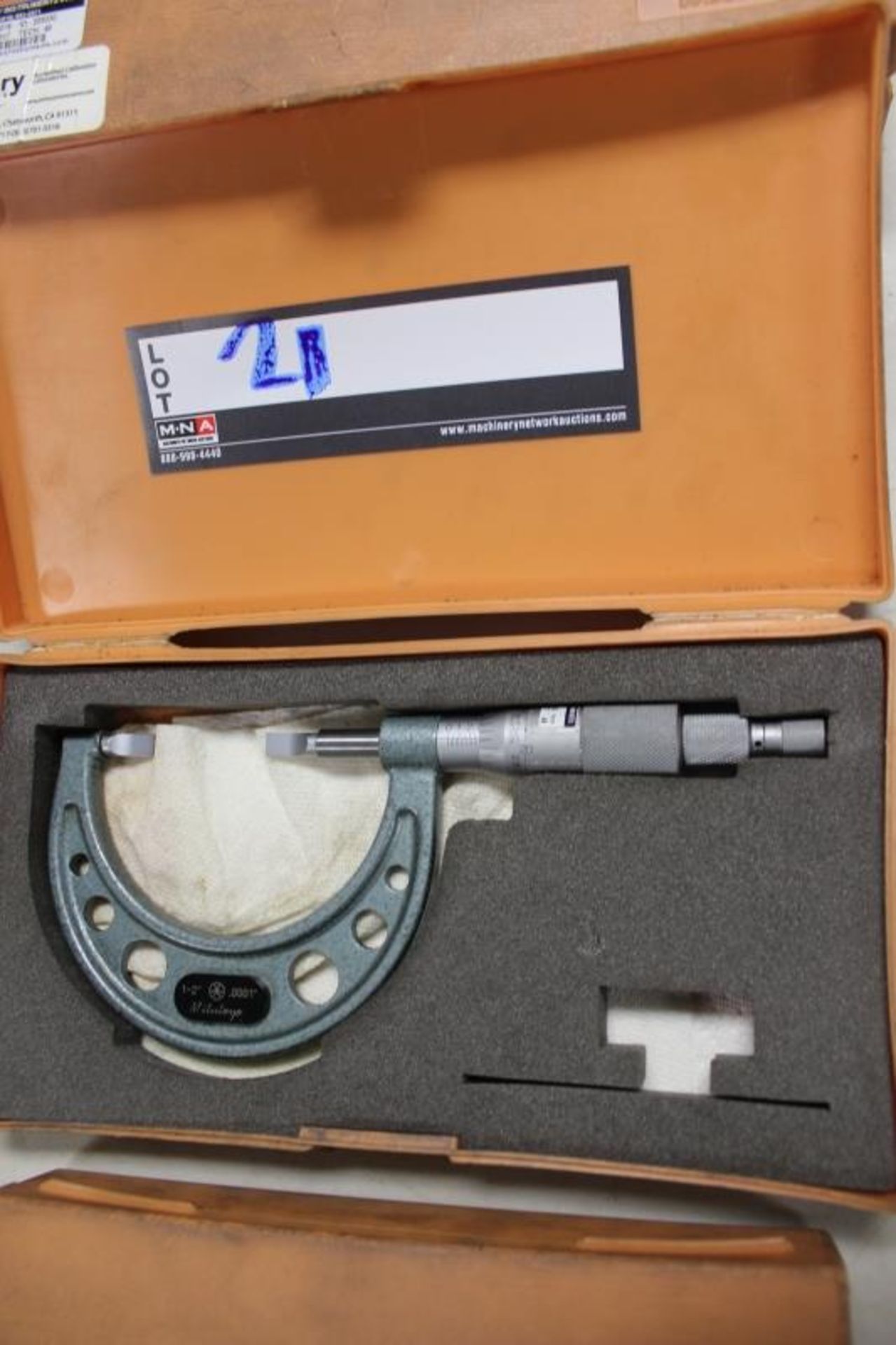 Mitutoyo 1"-2" Blade Micrometer - Image 2 of 2
