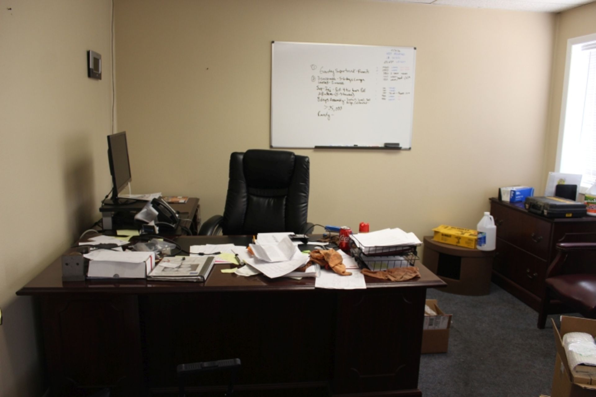 Room Content, Desk, Chair, Computer, White Board, Printer