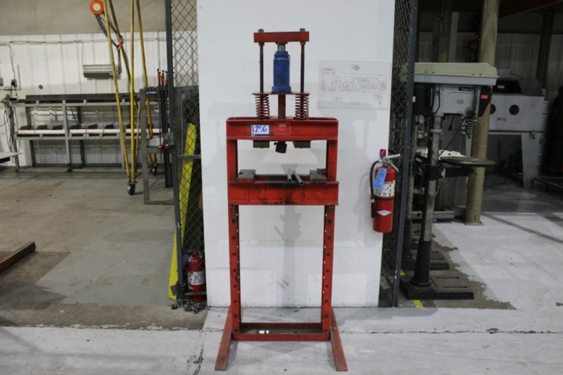 Dayton 3Z915 15 Ton Hydraulic H- Frame Press