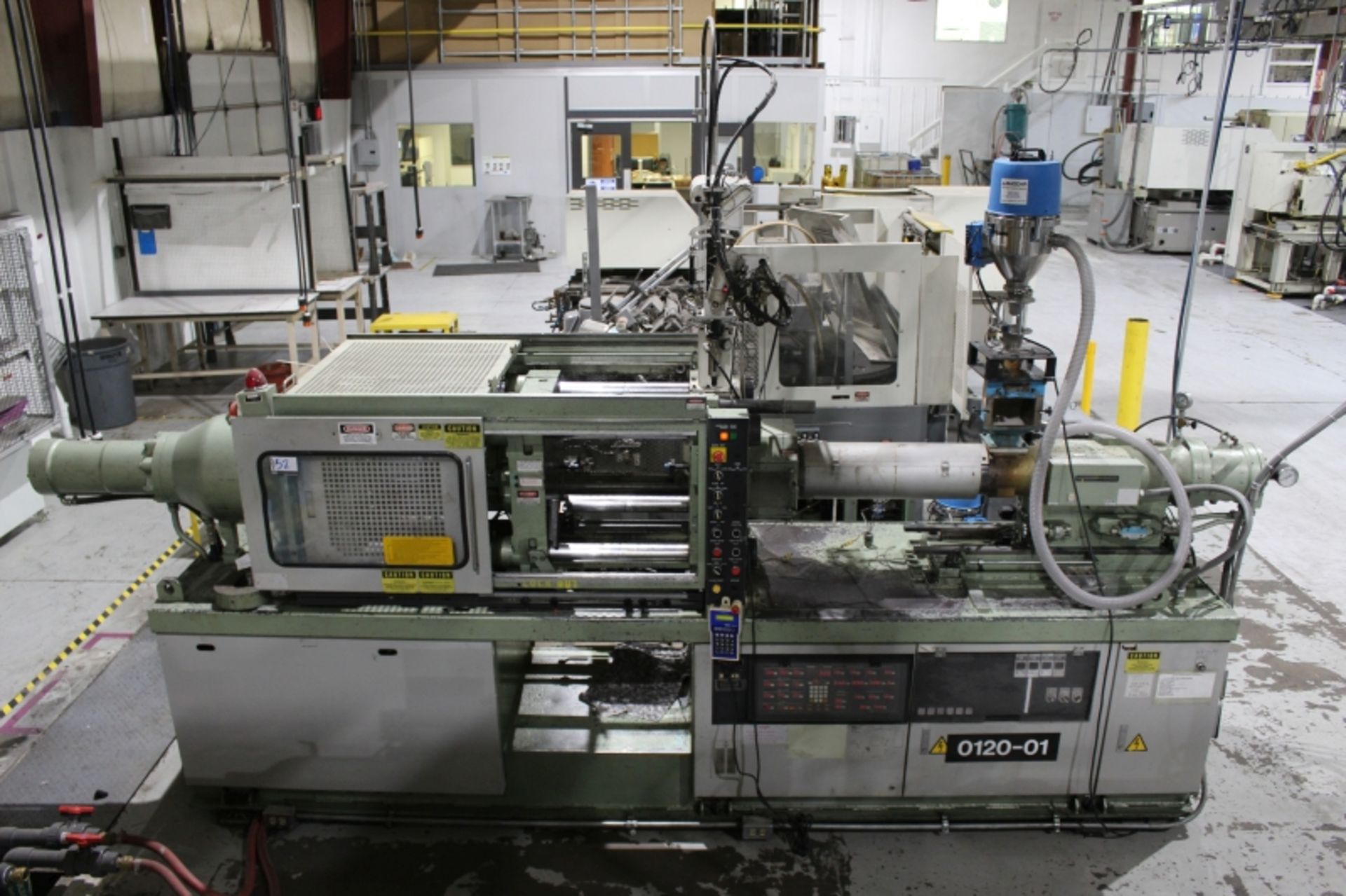 120 Ton 7.2 oz. Nissei FS120S18ASE Injection Molding machine, w/ NC8000F control, S/N S12K126, New - Image 4 of 7