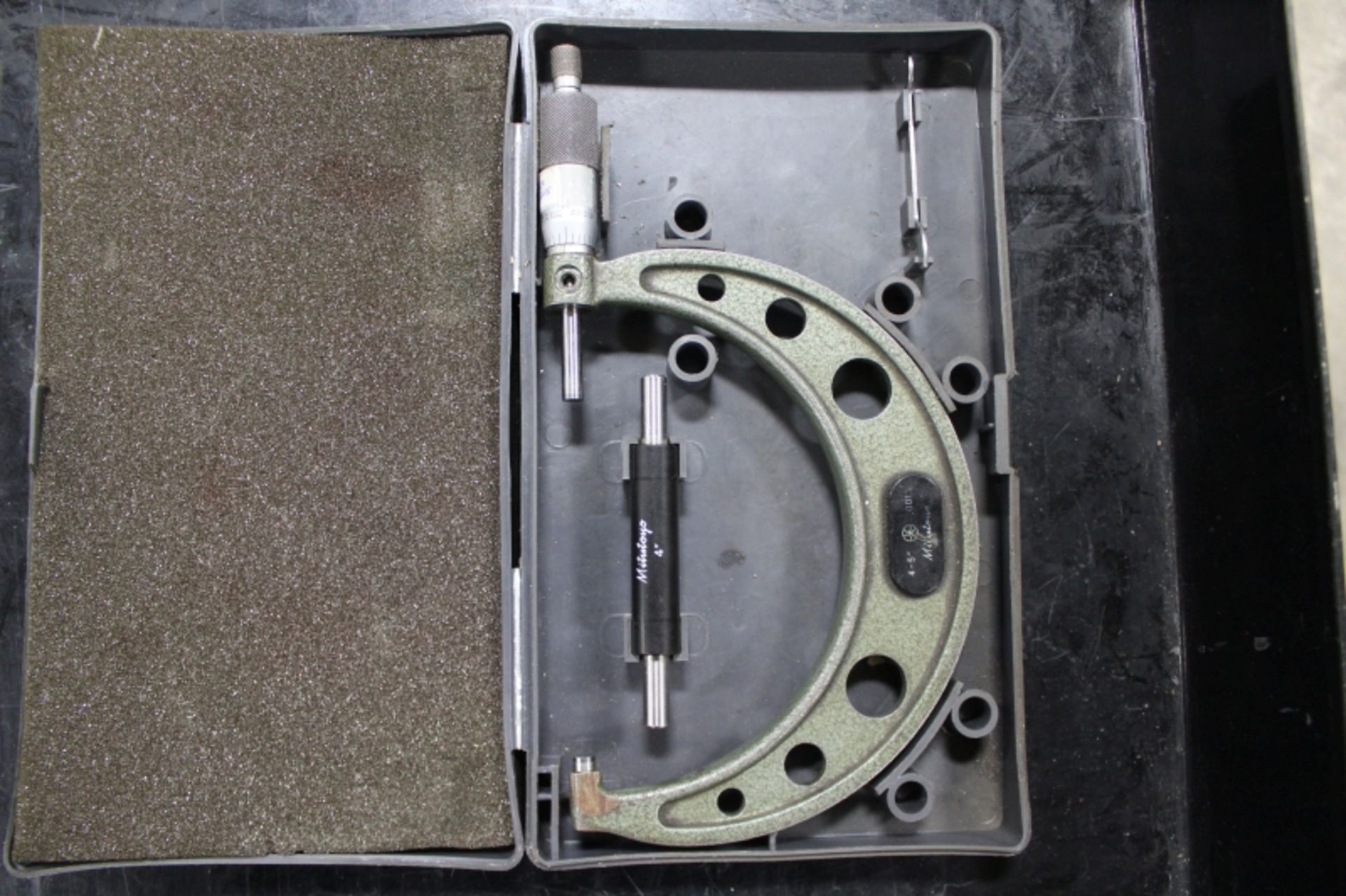 4-5" Mitutoyo Outside Micrometer - Image 2 of 3