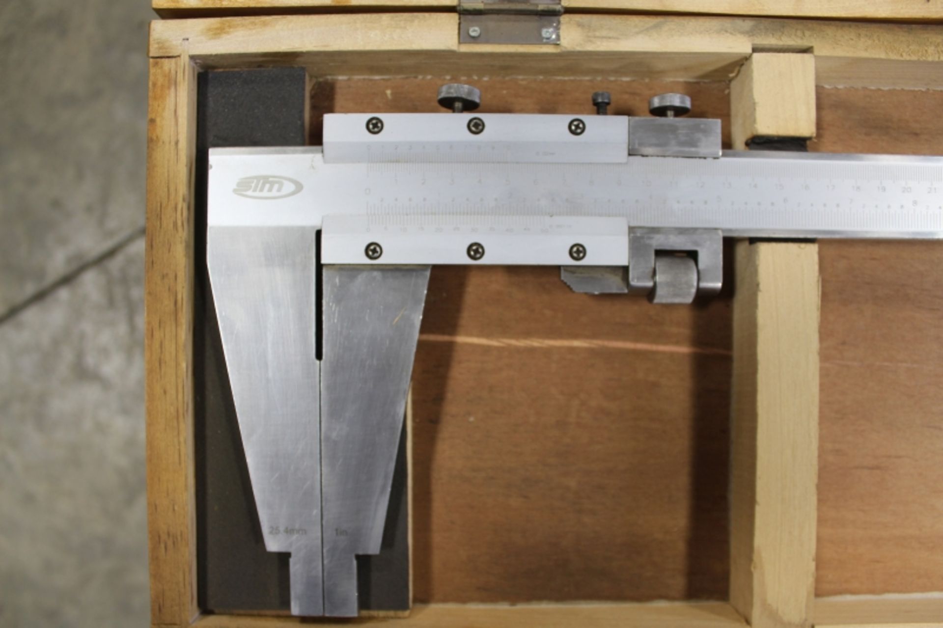 STM 40" Caliper - Image 3 of 4