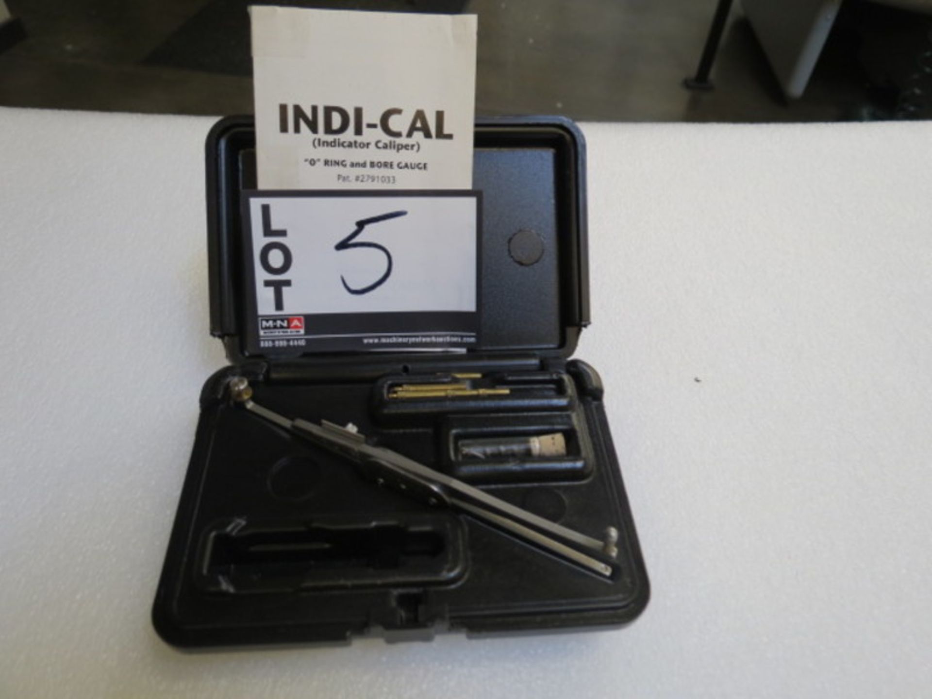 Indical Universal Bore & Groove Gauge