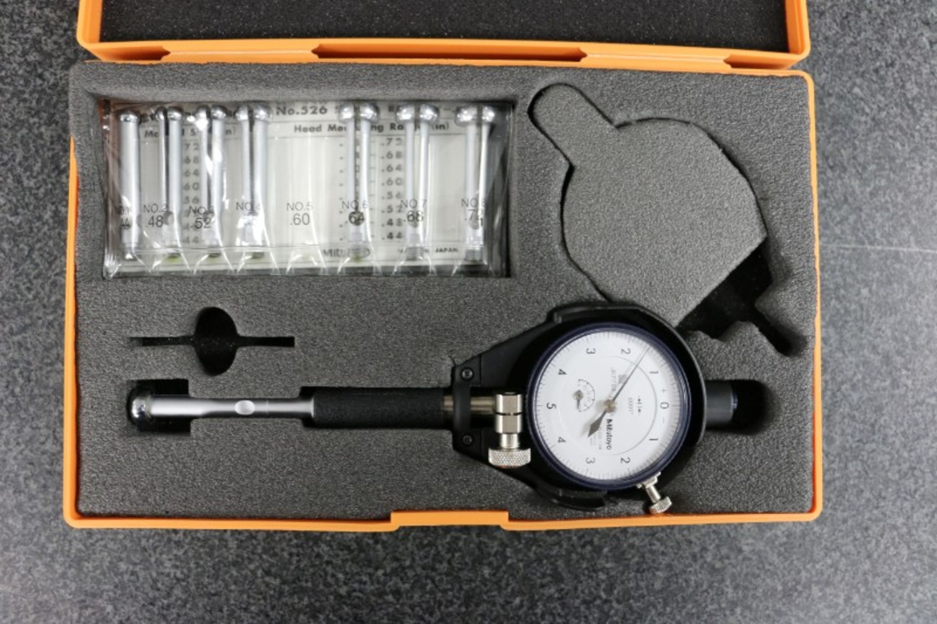 Mitutoyo Dial Bore Gage .400 - .700 - Image 2 of 5