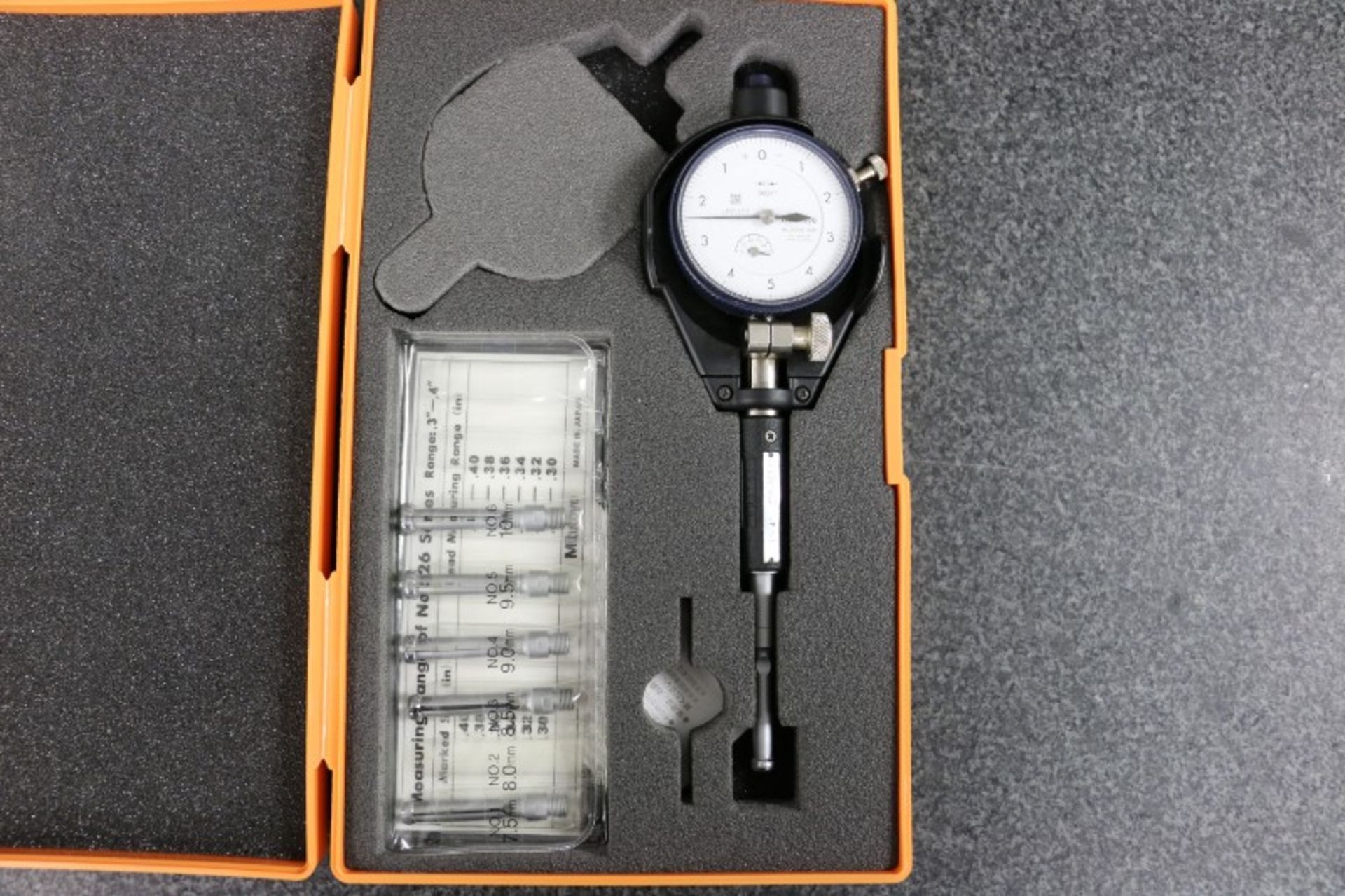 Mitutoyo Dial Bore Gage .300 - .400 - Image 3 of 5