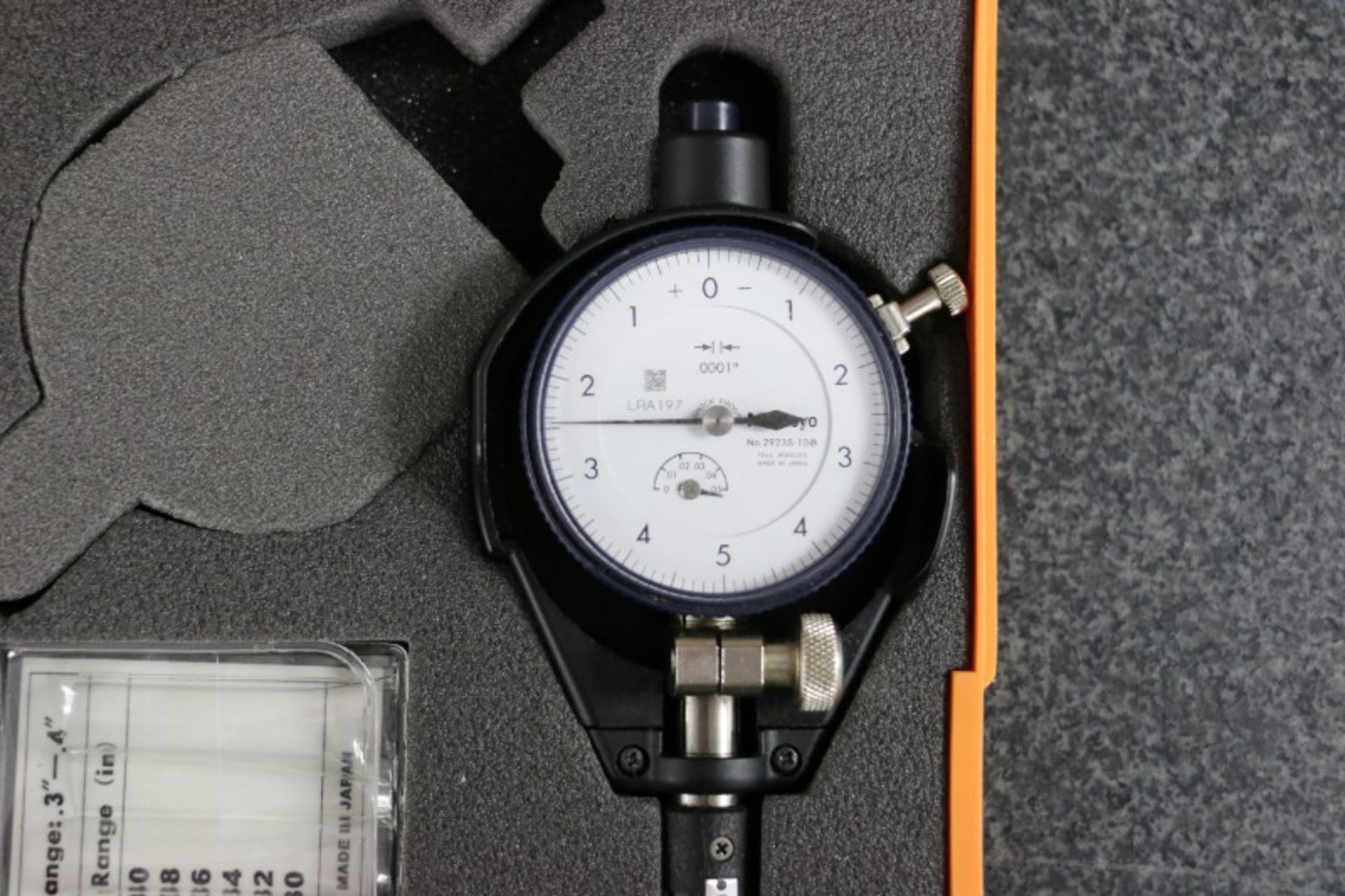 Mitutoyo Dial Bore Gage .300 - .400 - Image 4 of 5