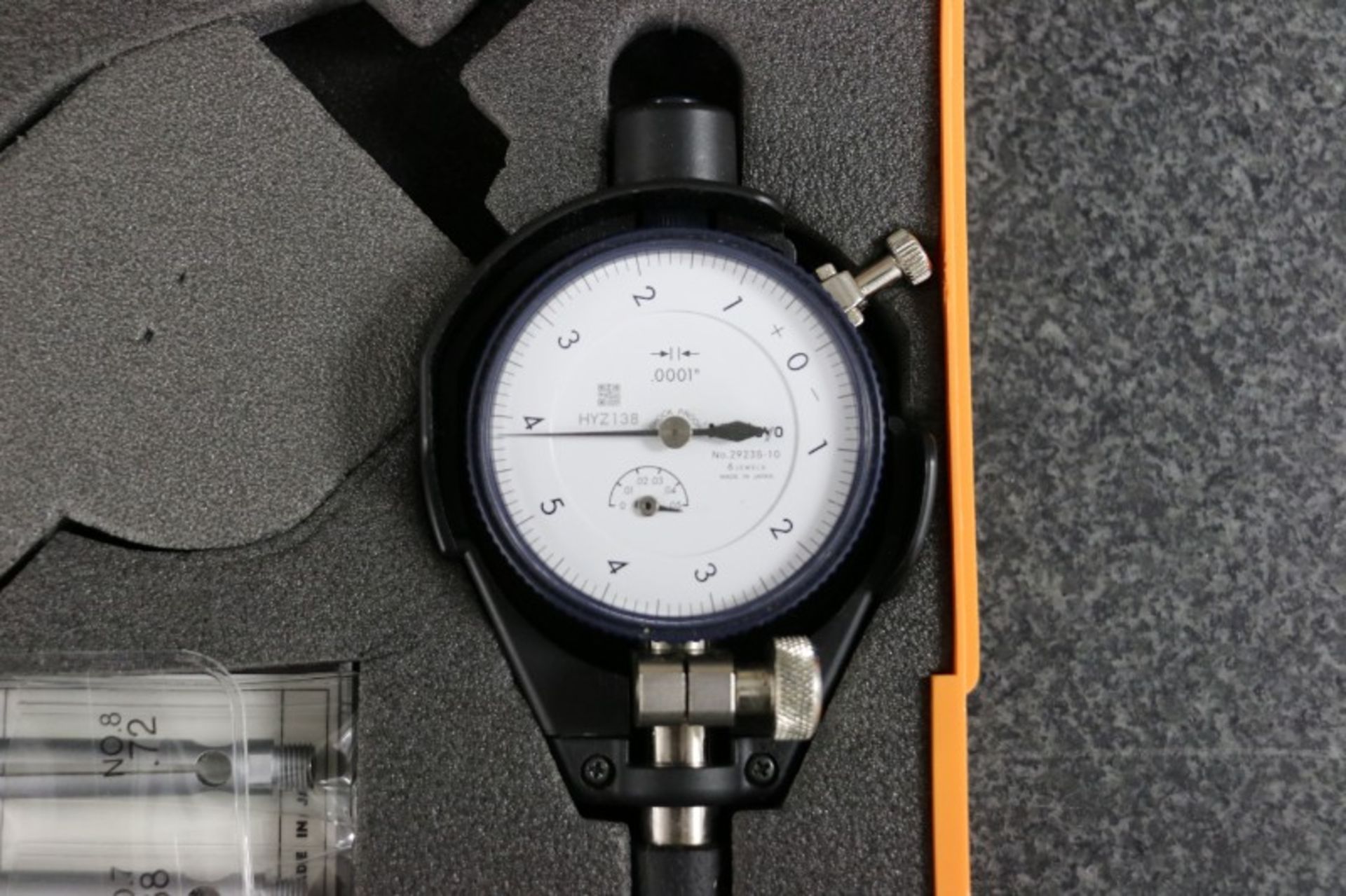 Mitutoyo Dial Bore Gage .400 - .700 - Image 4 of 5