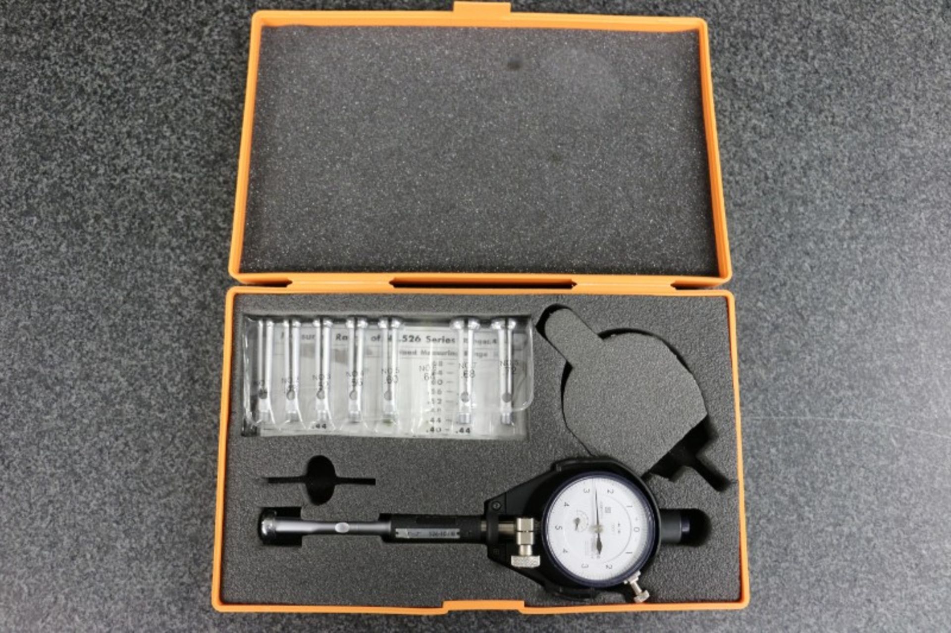 Mitutoyo Dial Bore Gage .400 - .700