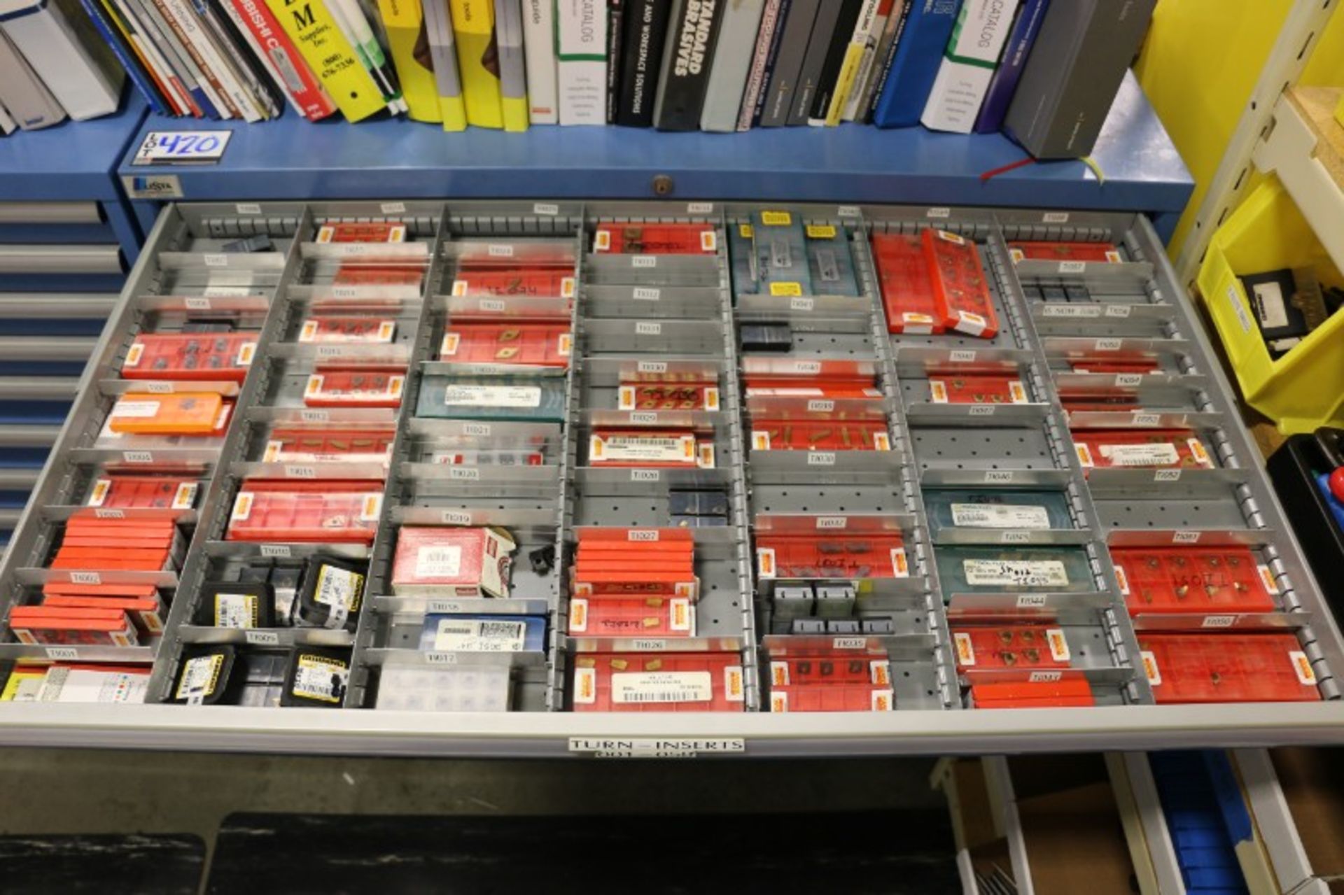 Drawer with Assorted Carbide Inserts - Image 2 of 3