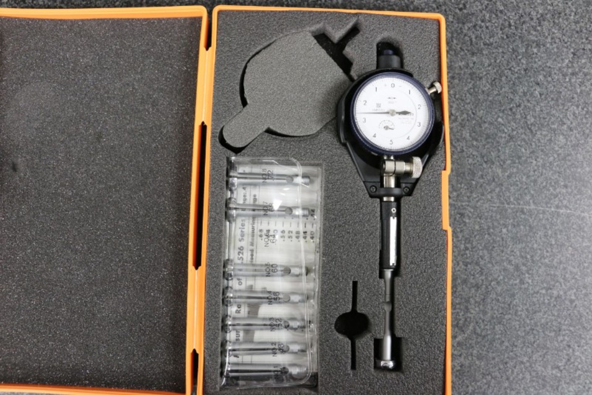 Mitutoyo Dial Bore Gage .400 - .700 - Image 3 of 5