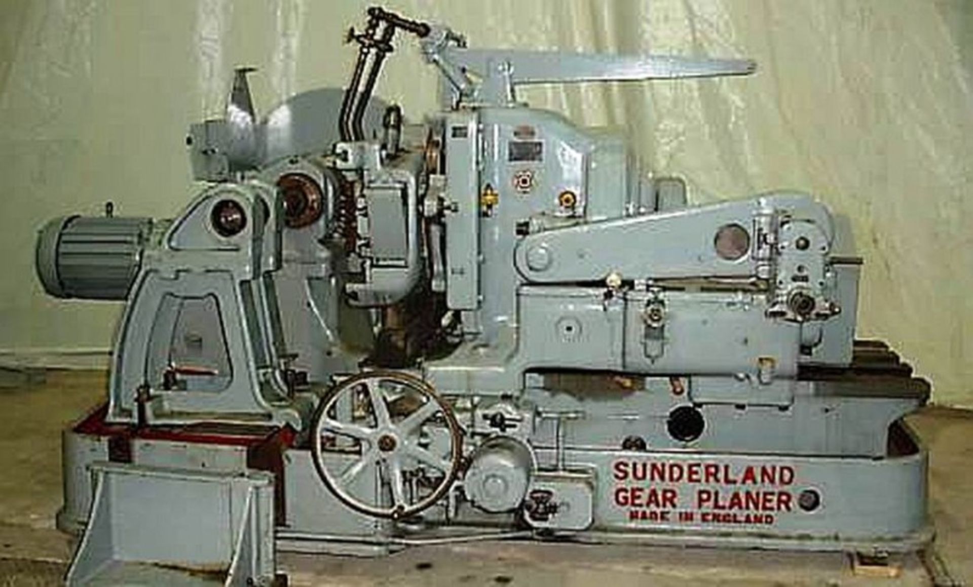 Sunderland Model #19 Gear Cutting Machine, Module DP, Max cutter 161.5mm, Maximum diameter 56”,