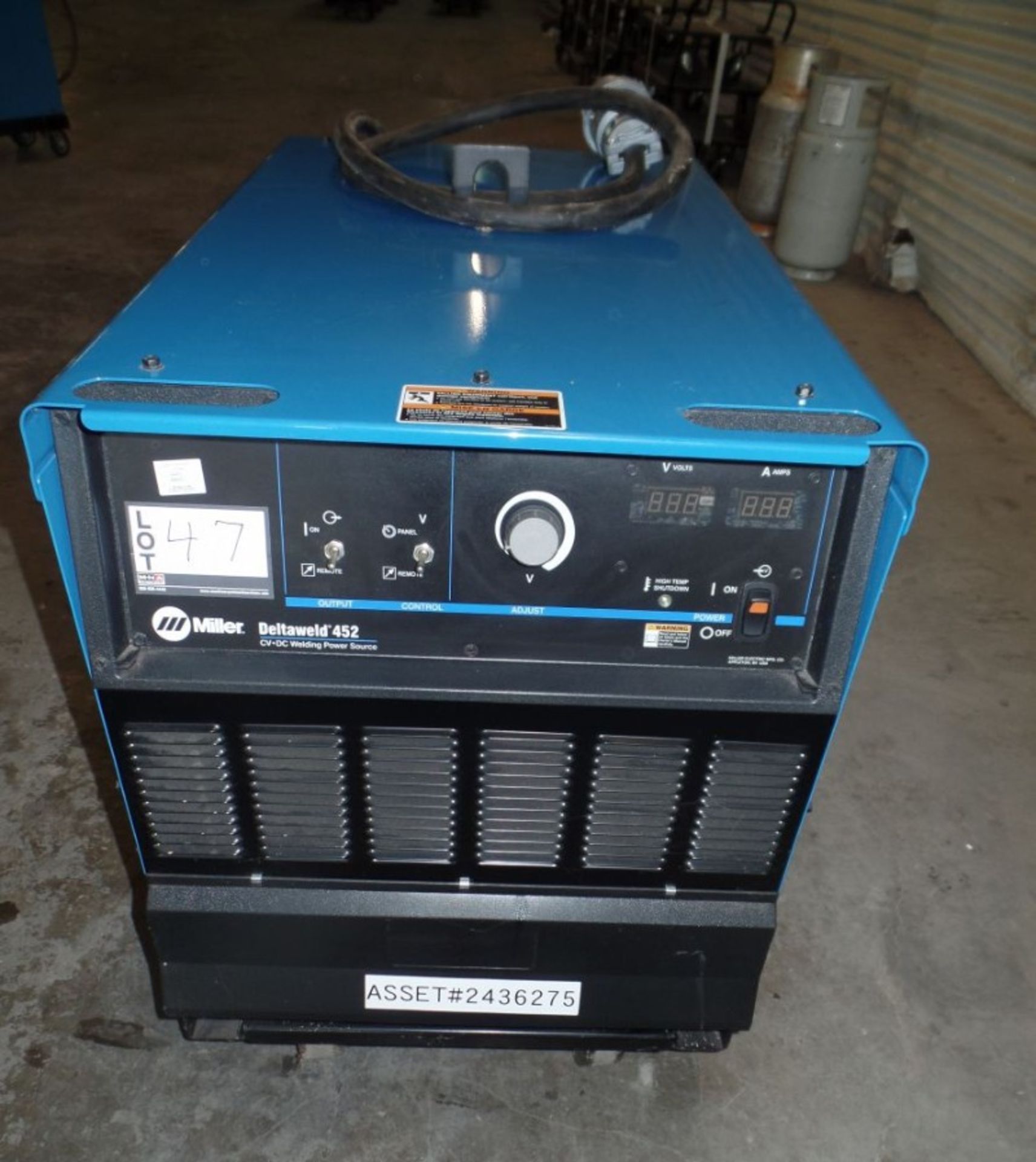 Miller Deltaweld 452 MIG Welder, s/n ME210140C