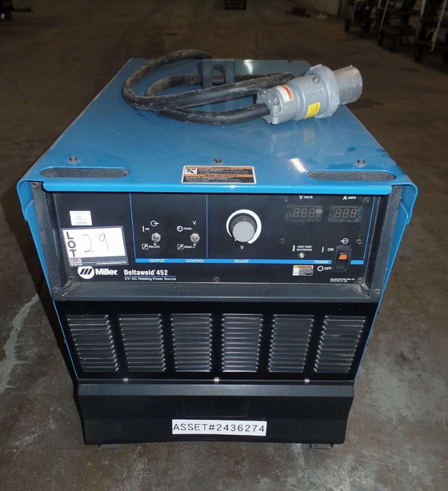 Miller Deltaweld 452 MIG Welder, s/n ME210142C