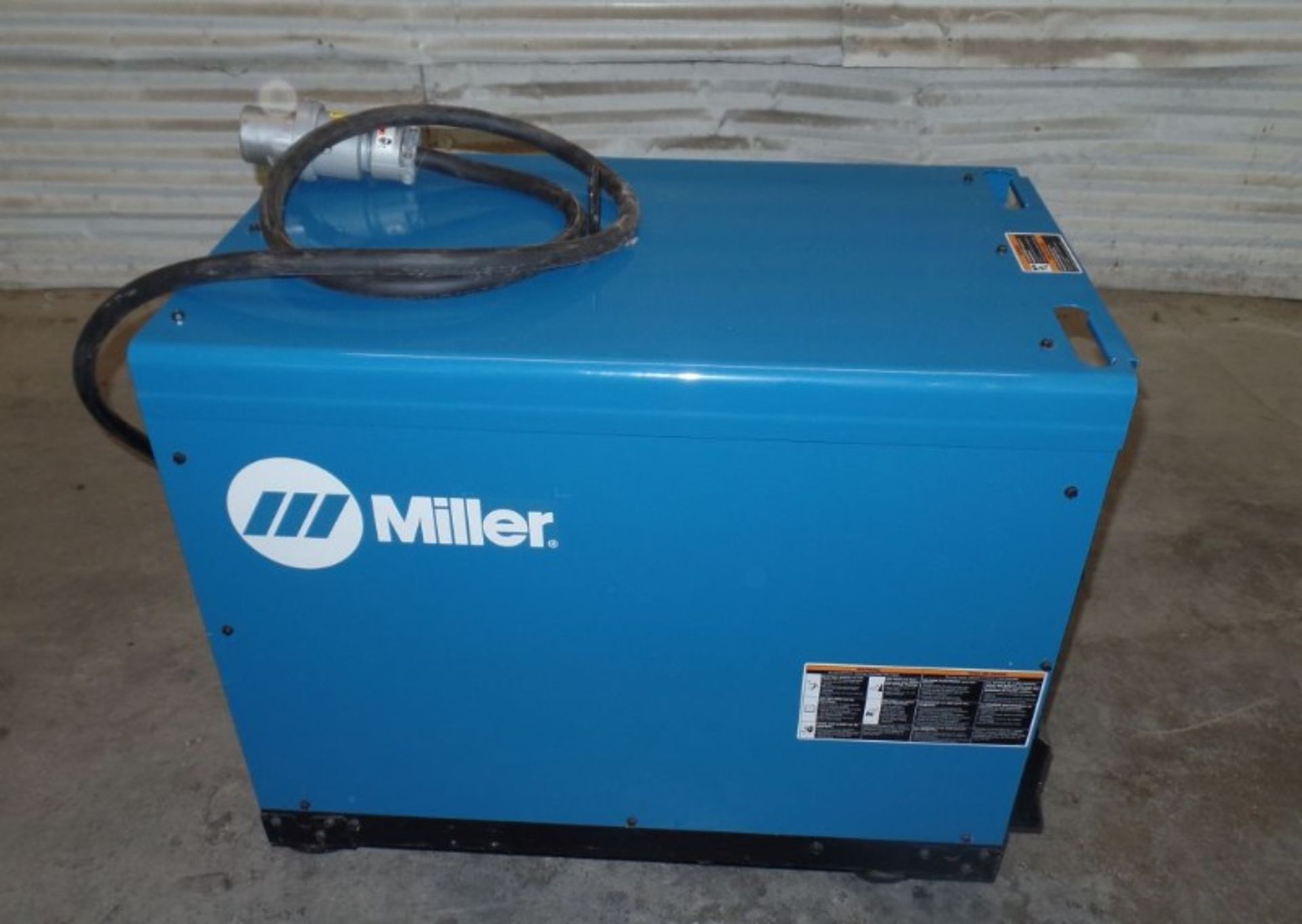 Miller Deltaweld 452 MIG Welder, s/n ME210140C - Image 2 of 5