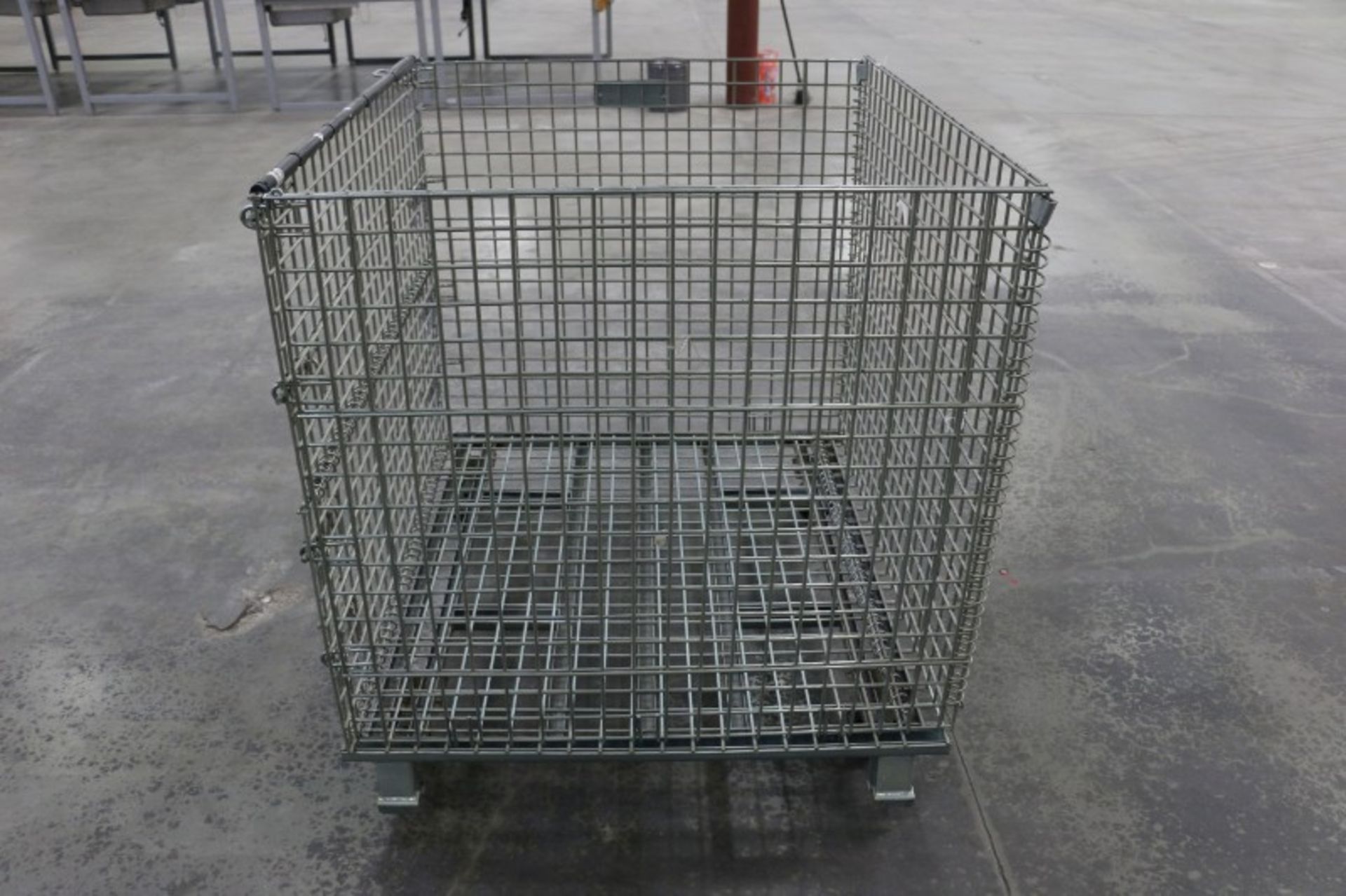 Rolling Wire Gaylord, 46"W x 39"L x 36"h, 2800lb capacity, collapsible - Image 2 of 5