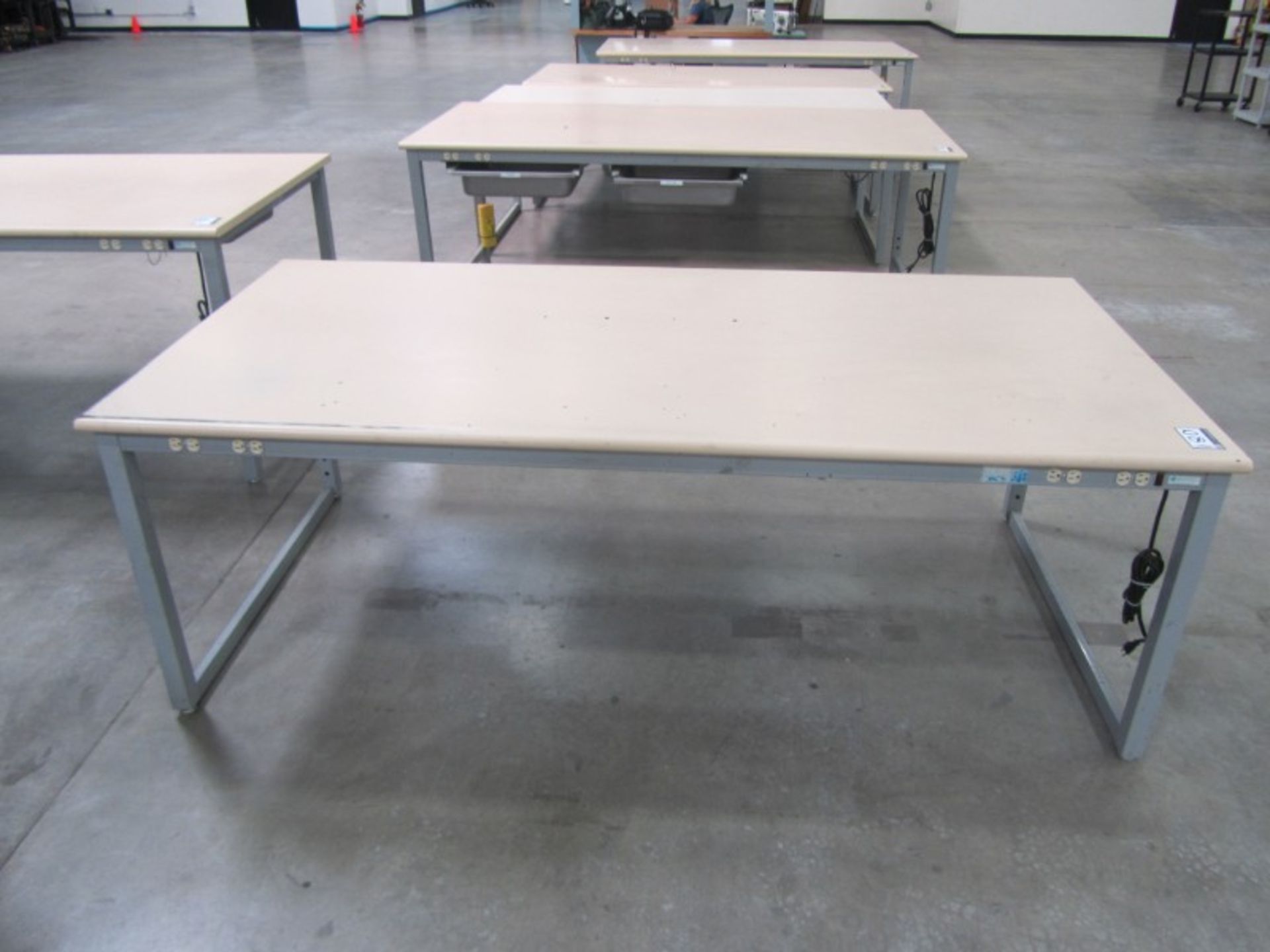 Worktable, 4' x 8' , steel base, with power strip