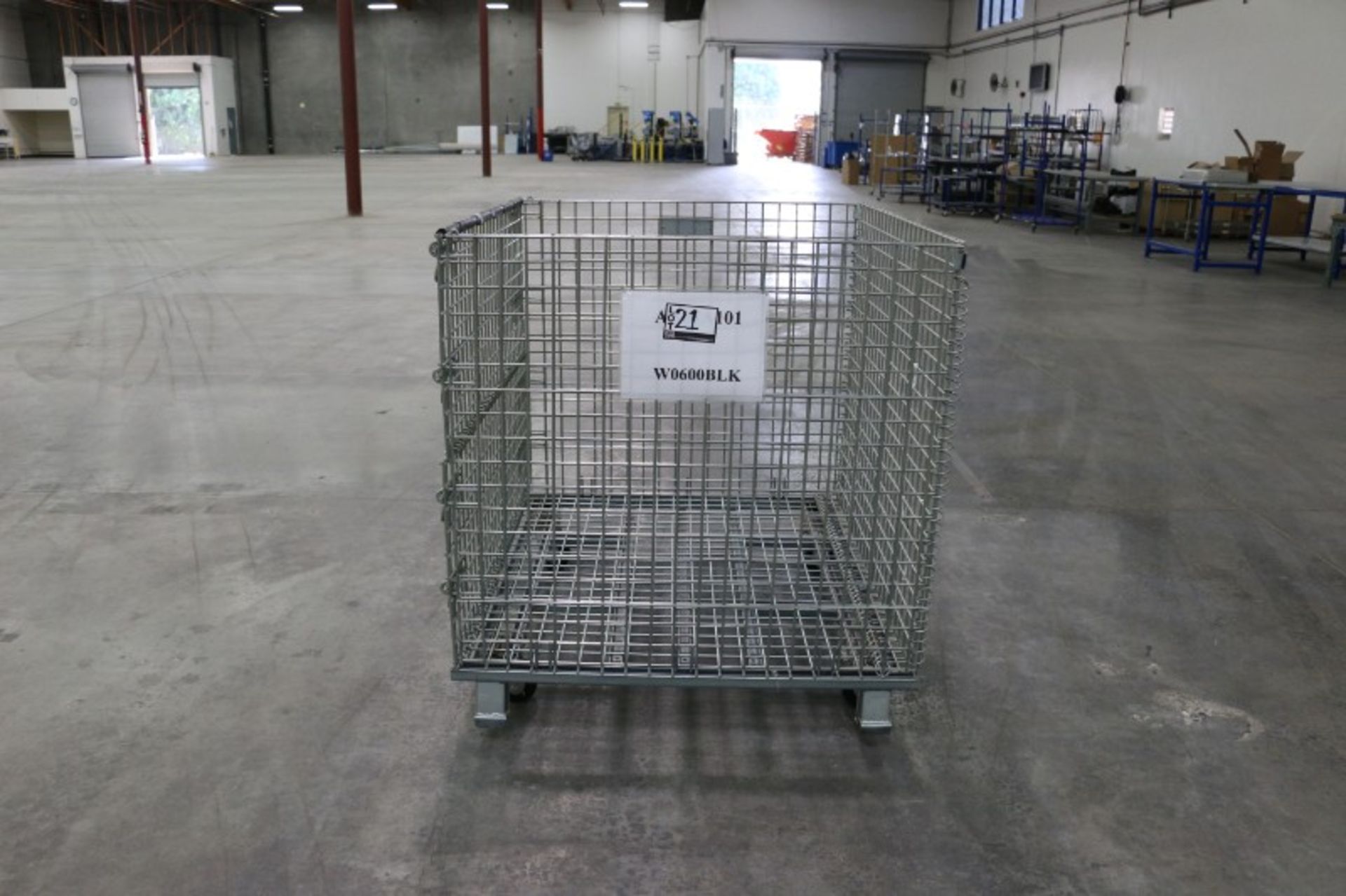 Rolling Wire Gaylord, 46"W x 39"L x 36"h, 2800lb capacity, collapsible