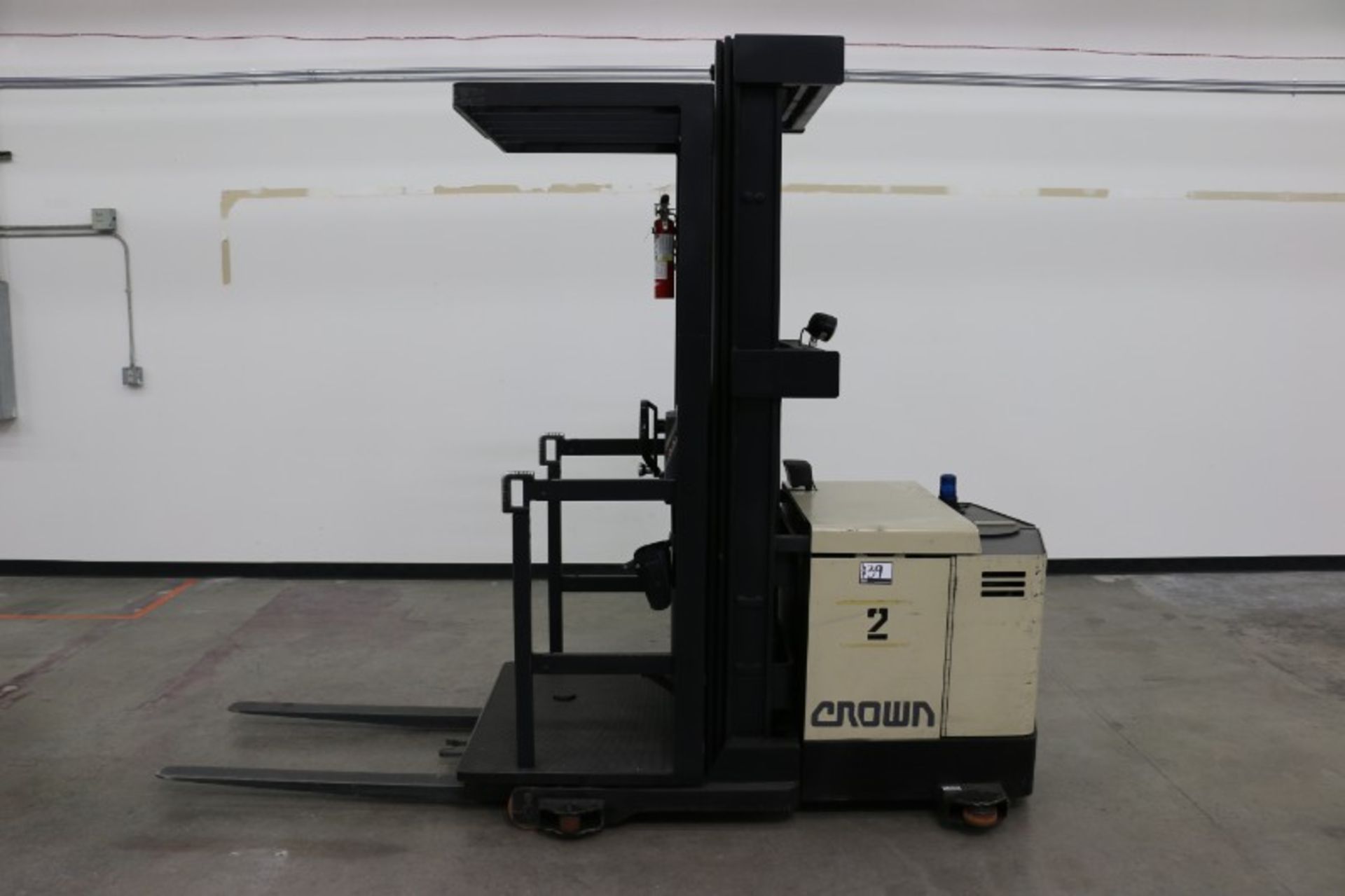 Crown 30SP36TT Order Picker, electric, 3000lb capacity, s/n 1A259792 with battery & 24V charger