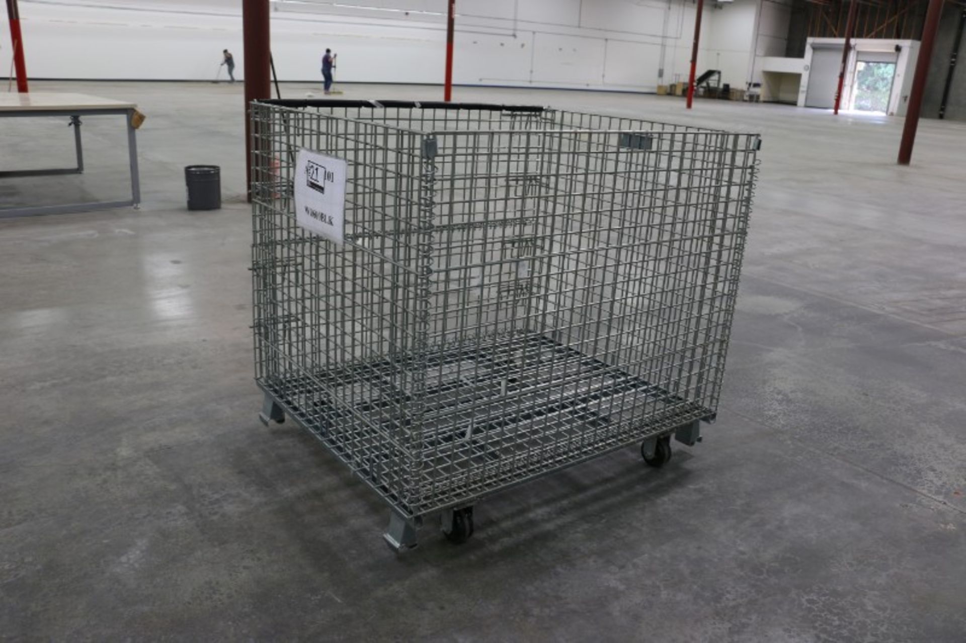 Rolling Wire Gaylord, 46"W x 39"L x 36"h, 2800lb capacity, collapsible - Image 2 of 5