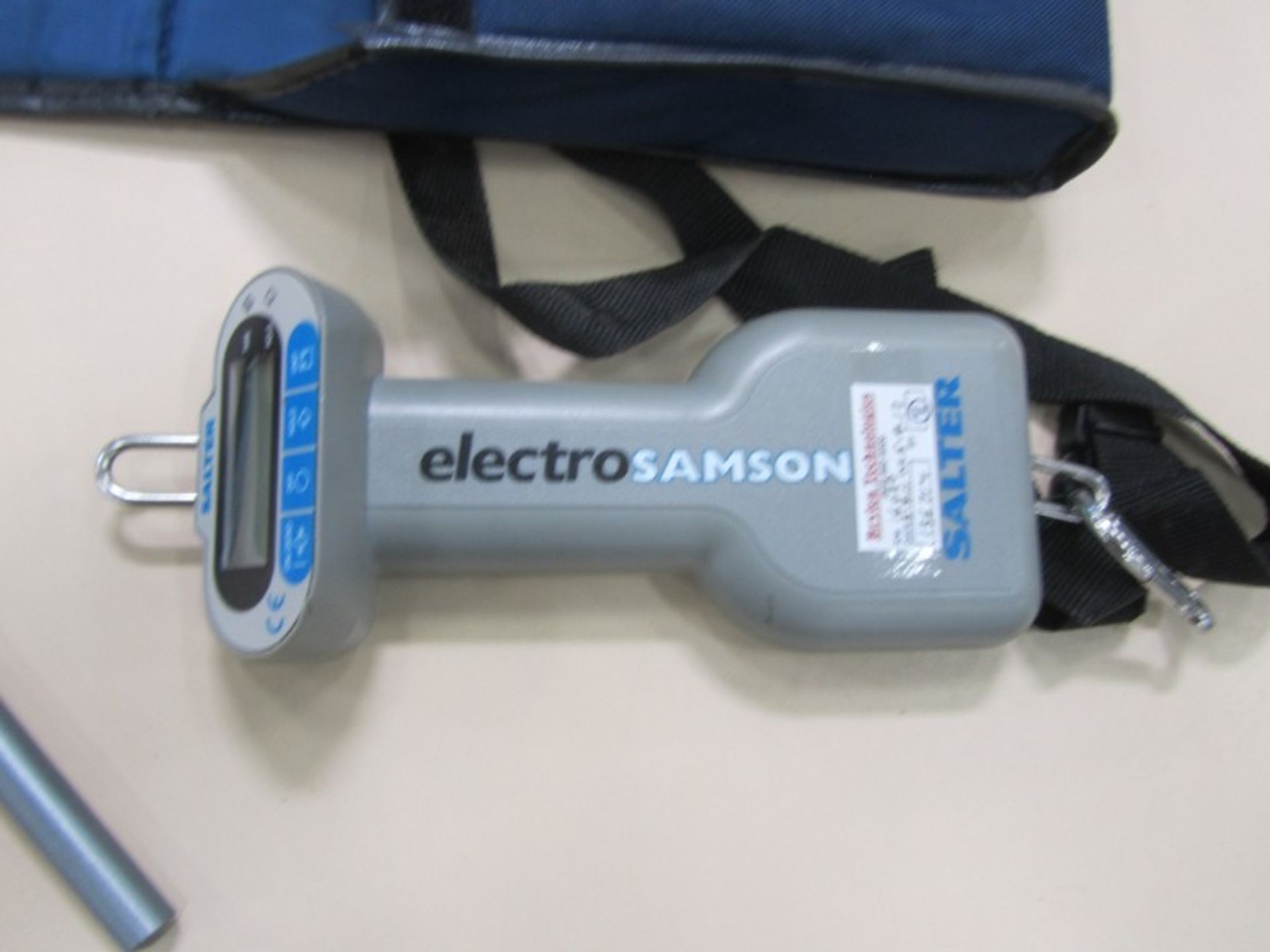 Salter Electro Samson Portable Digital Hanging Scale with case - Image 3 of 3