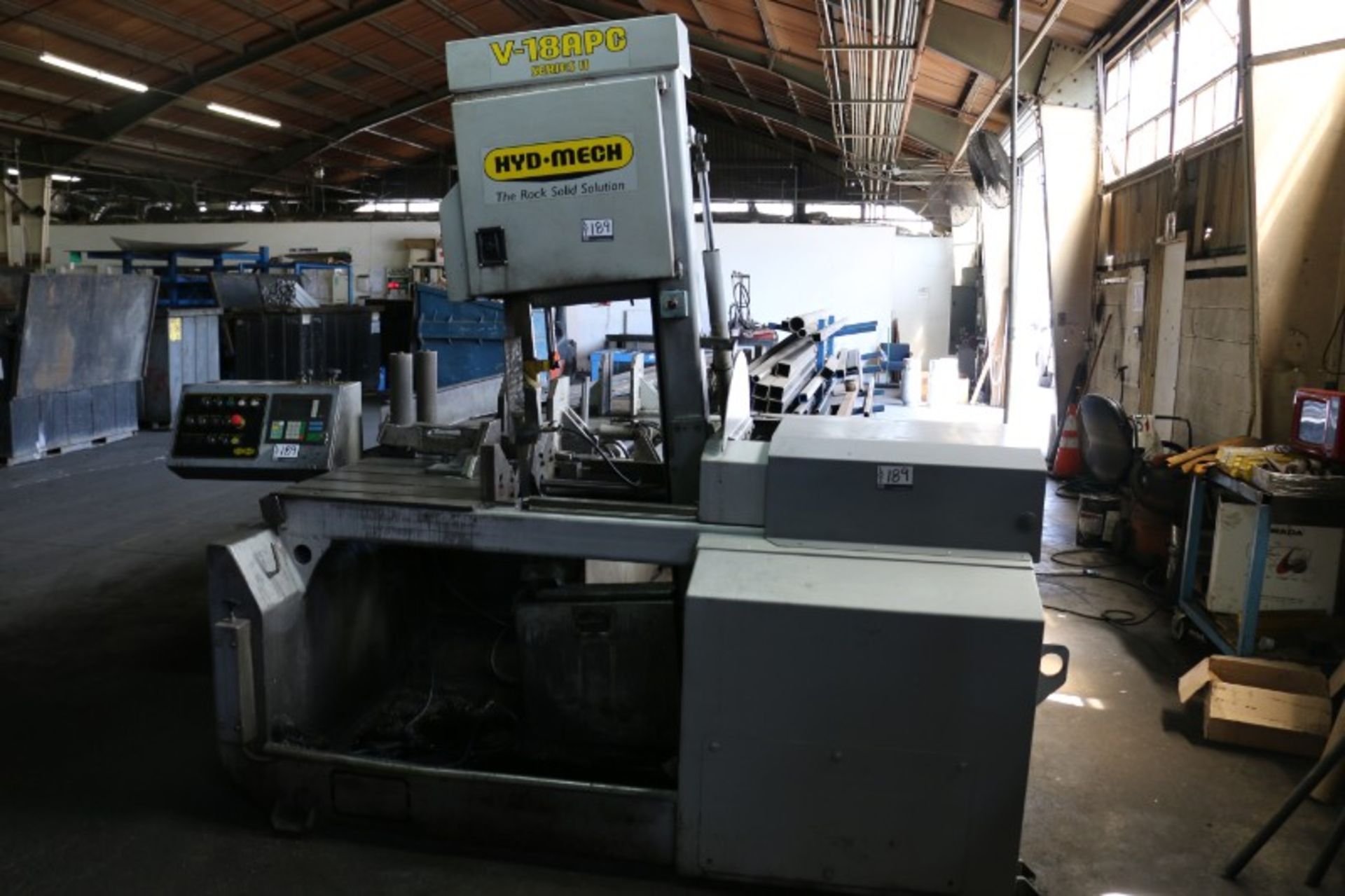 Hyd-Mech Model V-18APC Vertical Band Saw, 18” Wide X 31” High Capacity, S/N K0101251 - Image 3 of 6