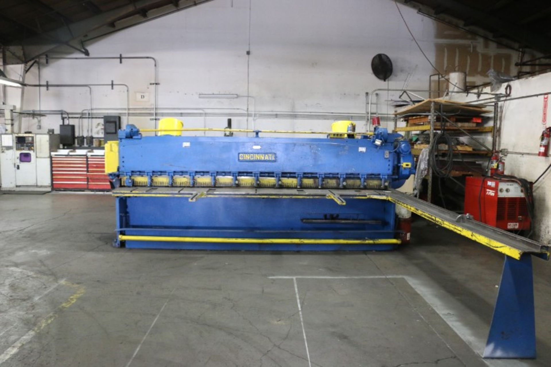 Cincinnati Model 1412 Mechanical Shear Equipped with Squaring Arm, Support Arms, S/N 13299 - Image 2 of 9