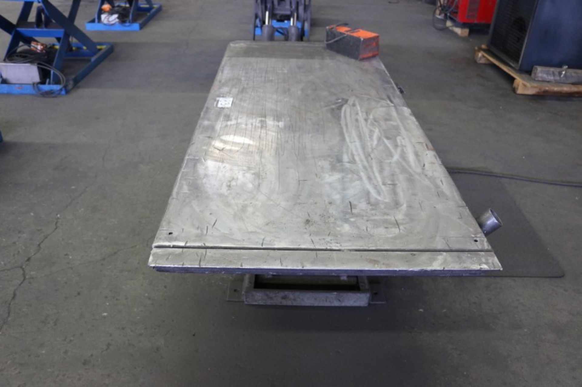 American Lifts P036020 1,500lb Cap Scissor Lift Table S/N 370958501 - Image 4 of 5