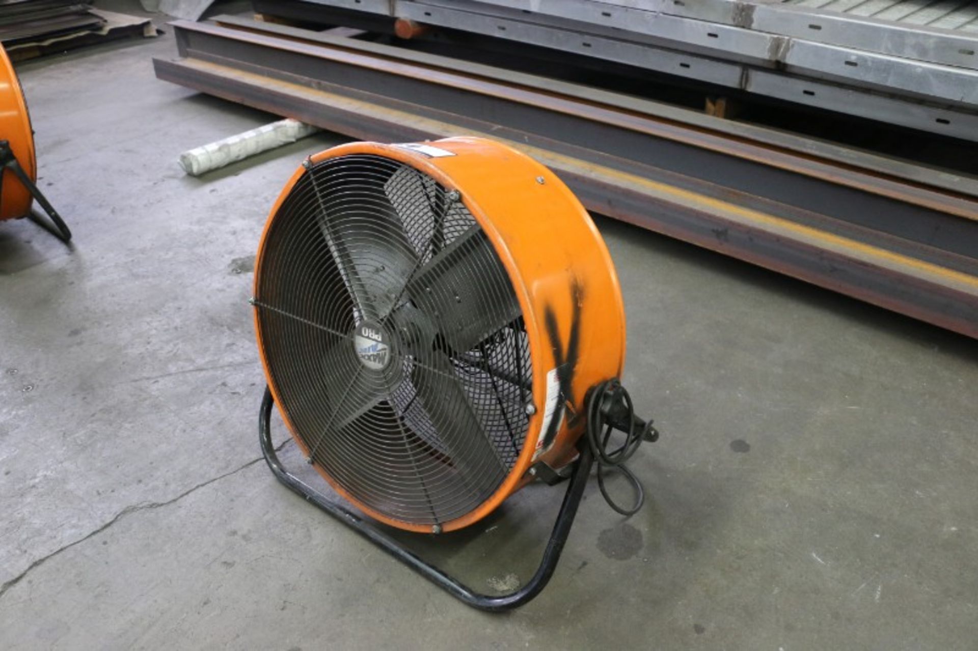 Maxx Air Pro 24" Shop Fan - Image 3 of 3