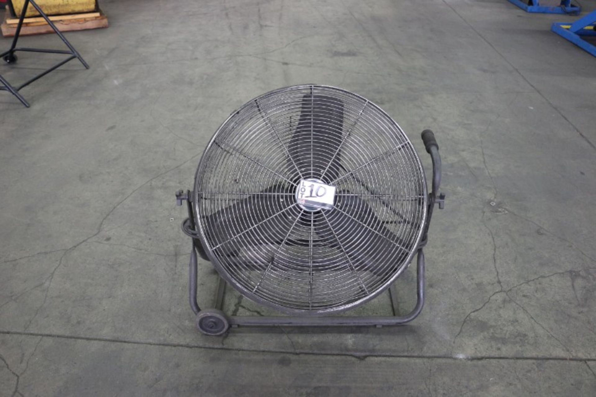 Dayton 24" Shop Fan