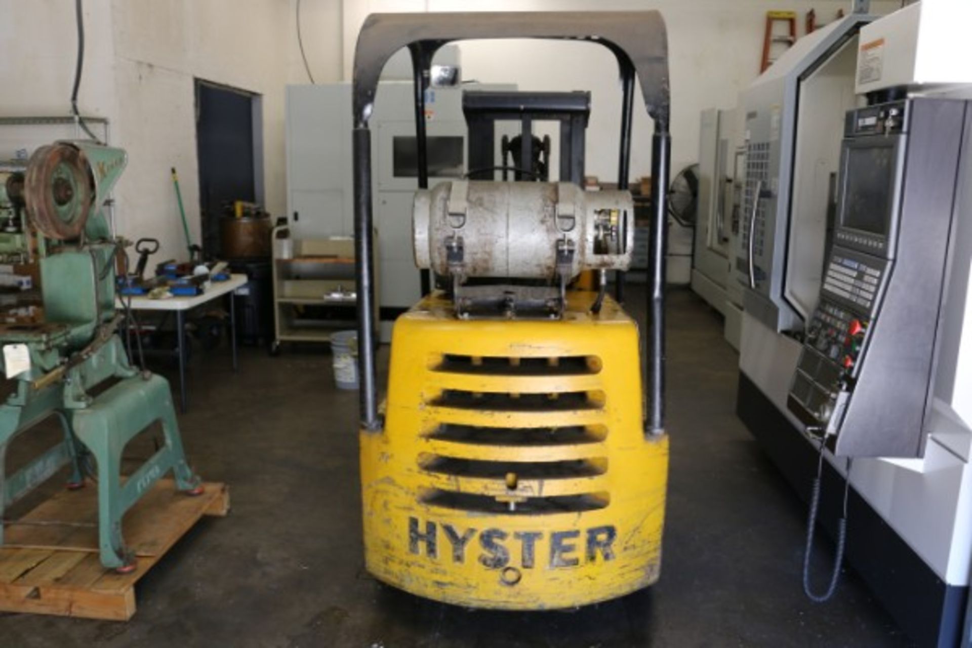 2,000 LB. HYSTER H6 PROPANE FORK LIFT TRUCK, S/N 58762 - Image 3 of 5