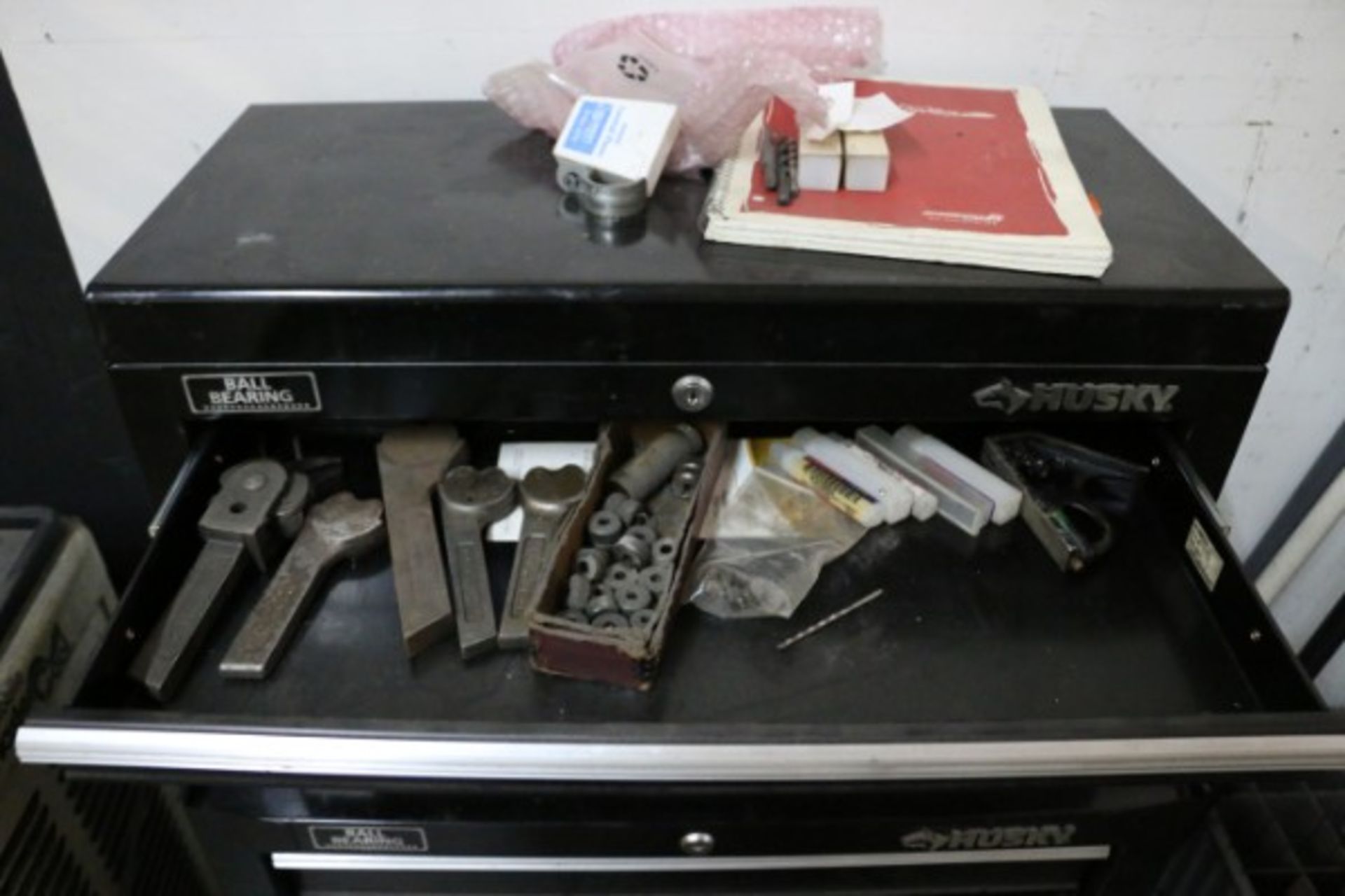 Husky Ball Bearing 6 Drawer Tool Cabinet, with Content - Image 2 of 7