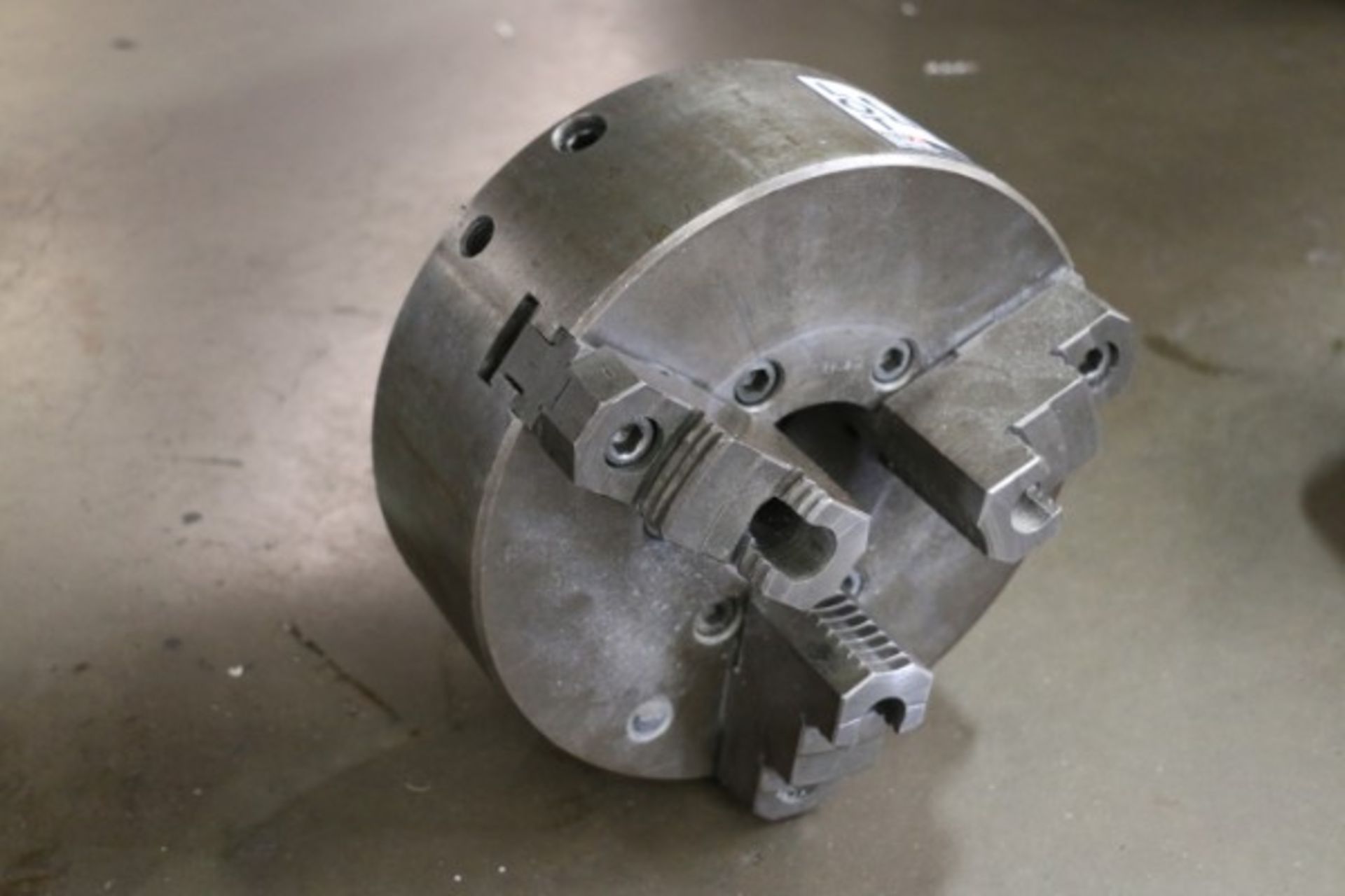 10", 3 Jaw Chuck - Image 2 of 3
