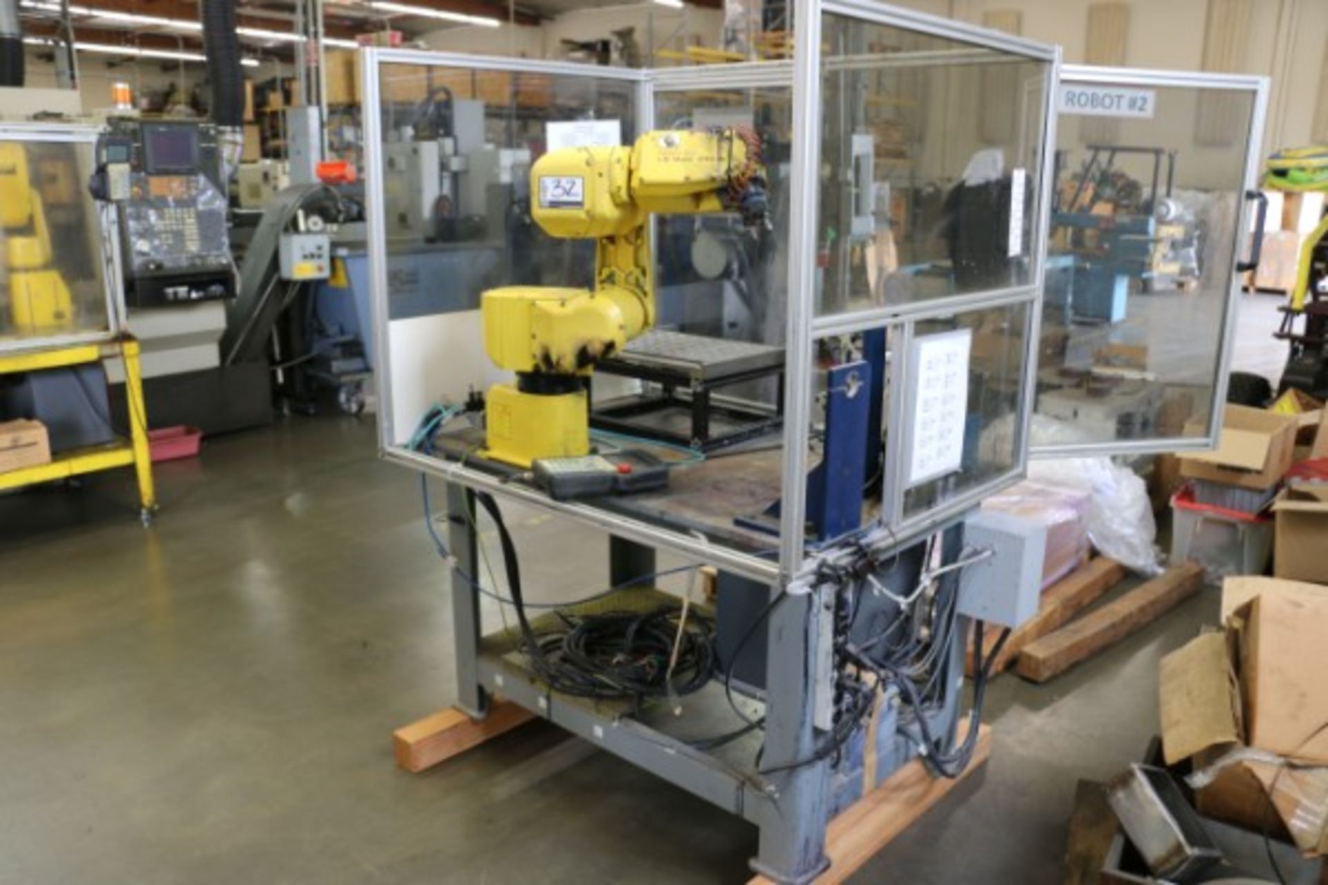 Fanuc LR Mate 200iB Robot, Fanuc System R-J3iB Mate, S/N E02900162, New 2002 - Image 3 of 8