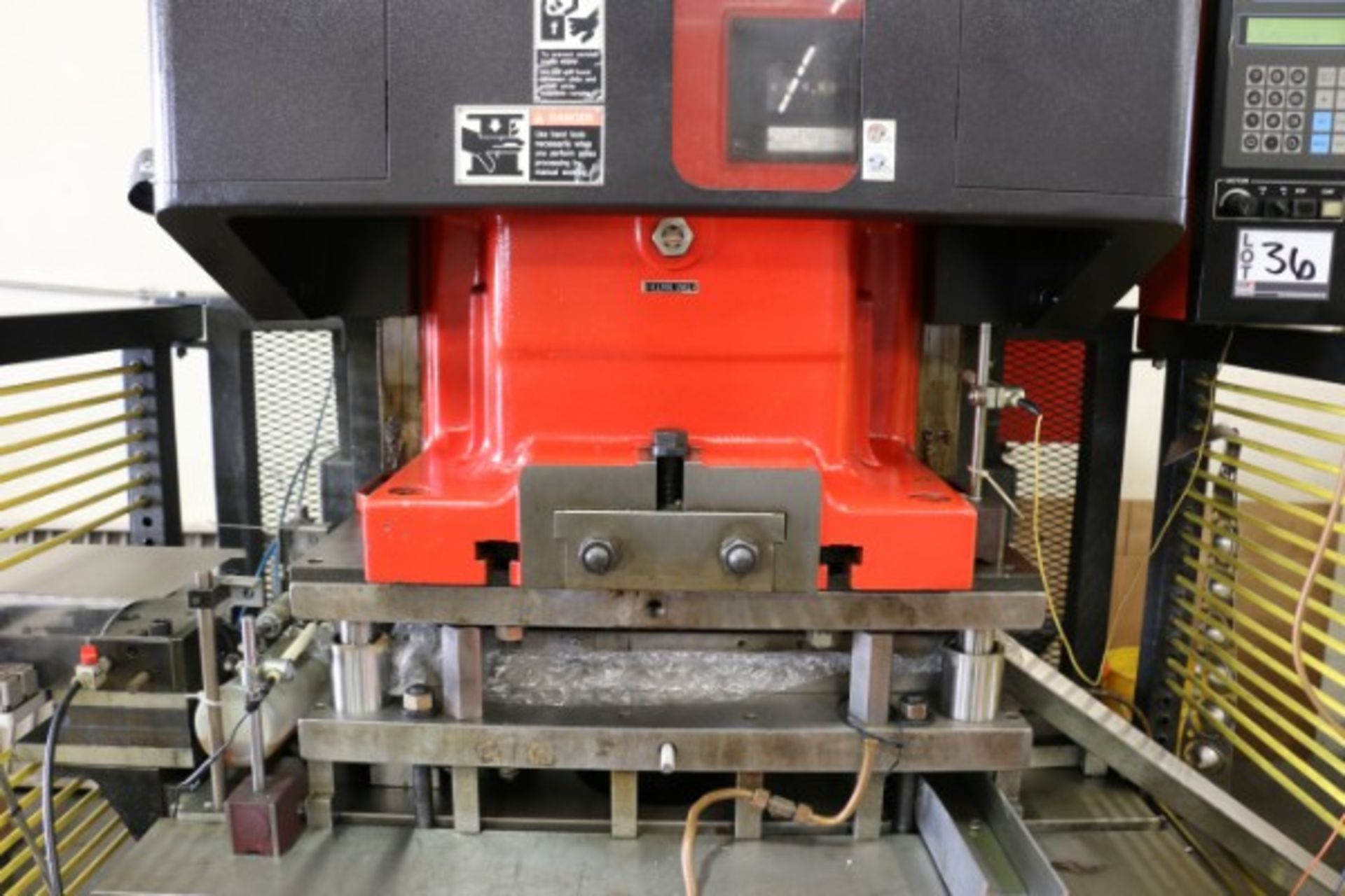 88 Ton Amada TPL80SI Gap Frame Press,S/N 02410129, New 2000 - Image 5 of 9